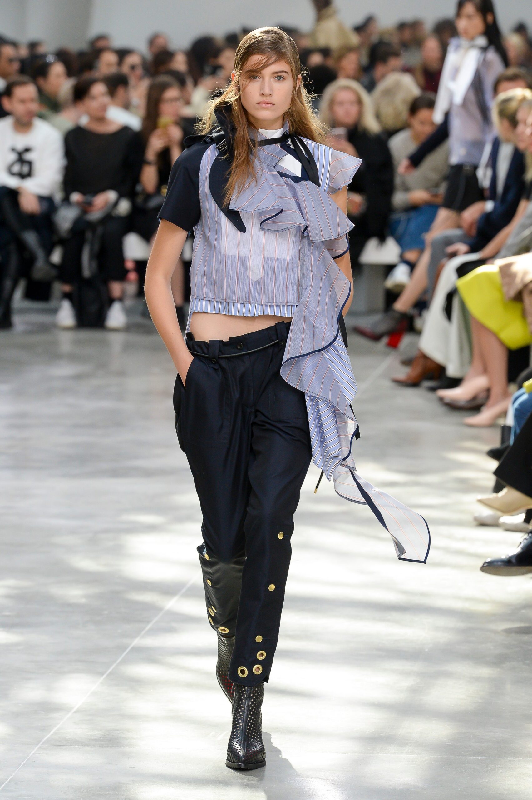 Sacai S/S 19 Look 15