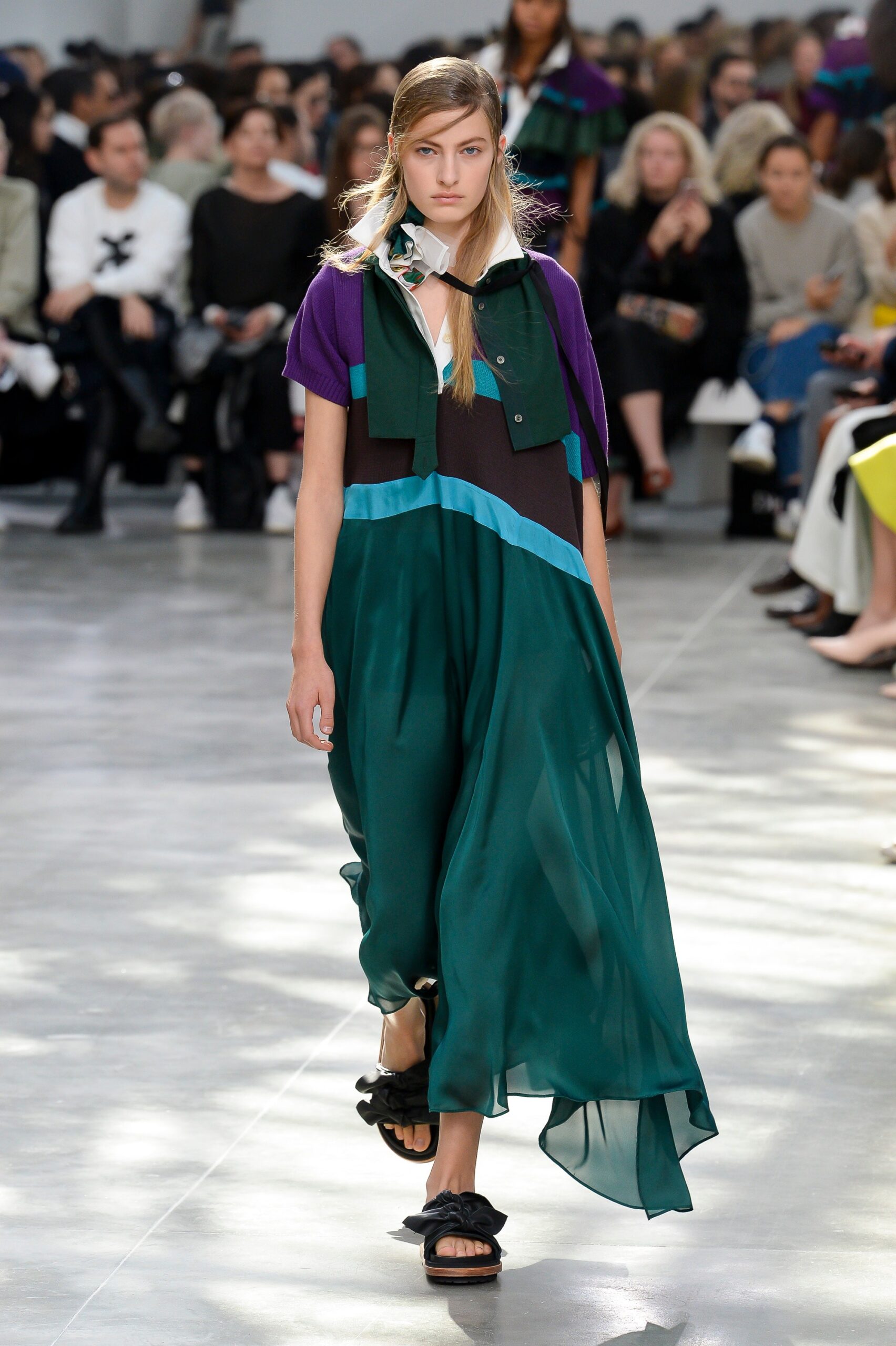 Sacai S/S 19 Look 32