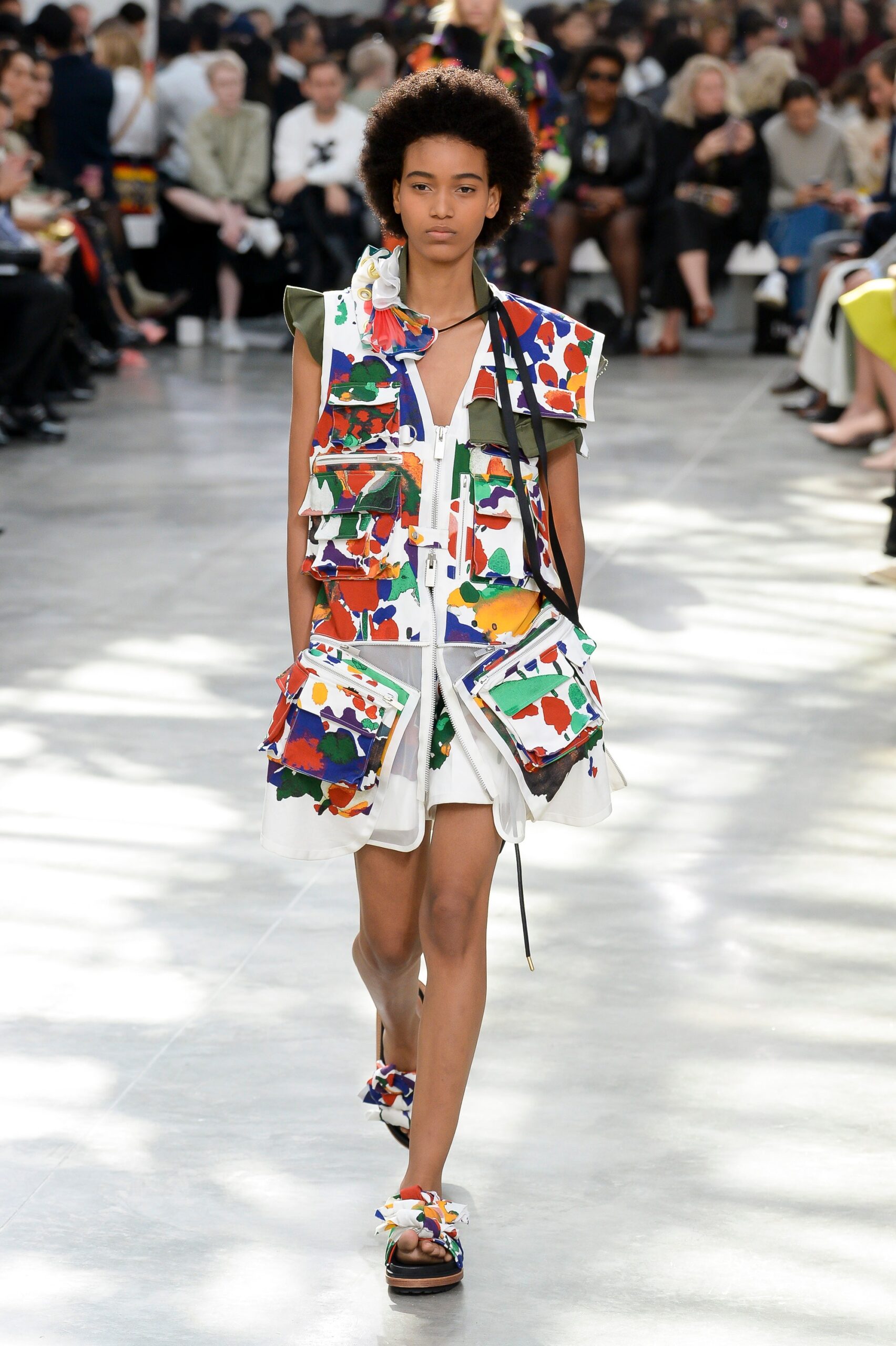 Sacai S/S 19 Look 36