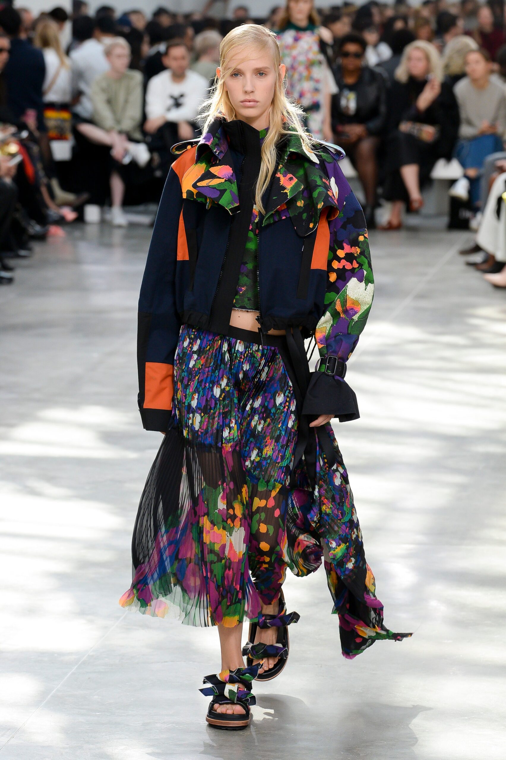 Sacai S/S 19 Look 37
