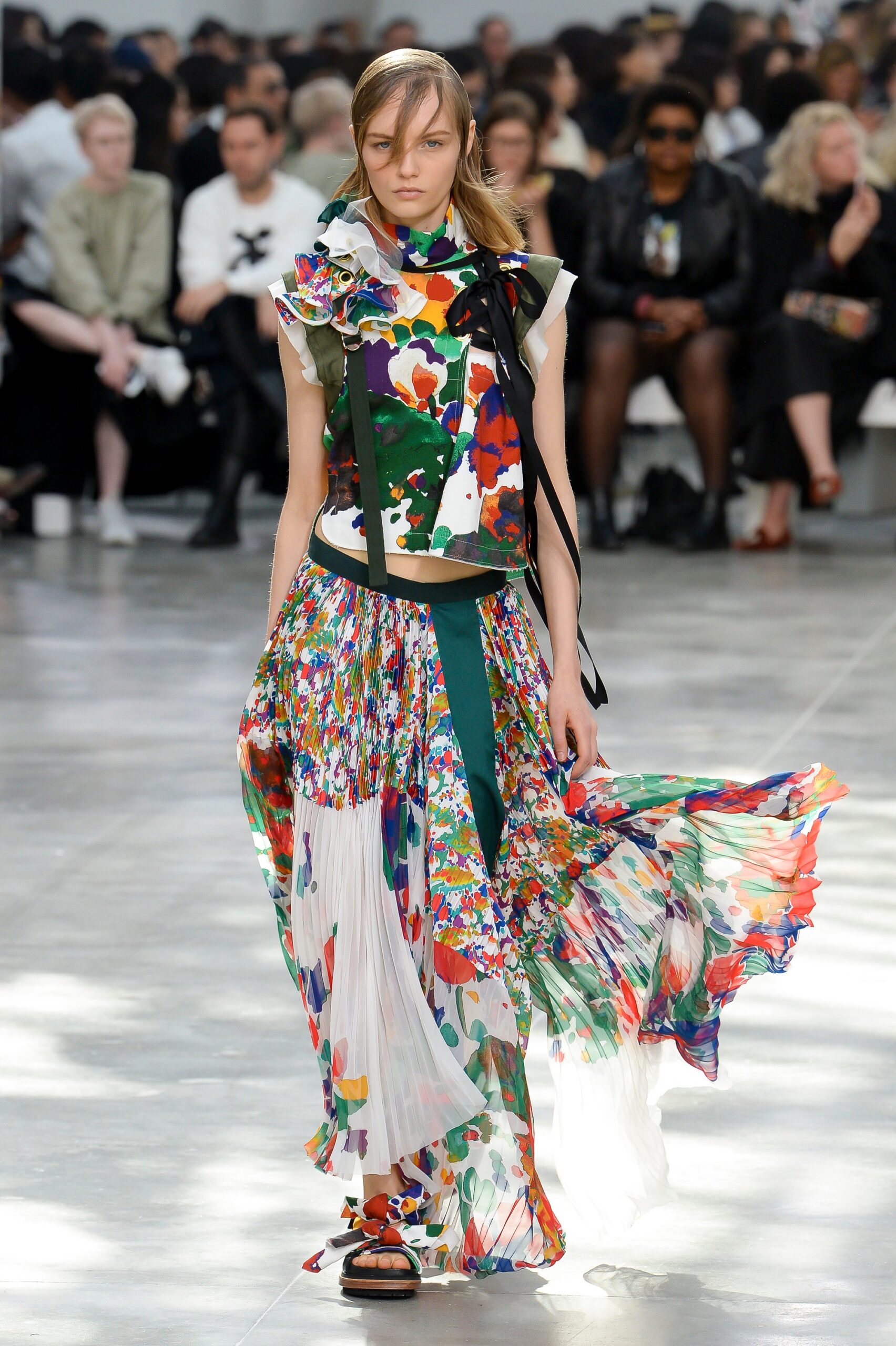 Sacai S/S 19 Look 40