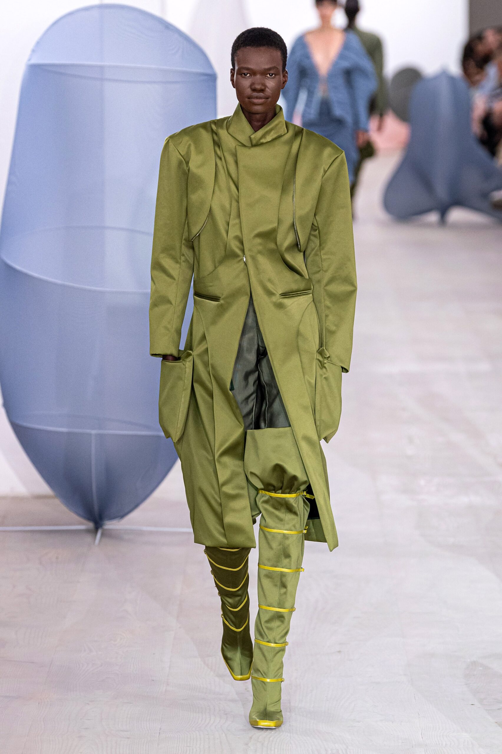 Richard Malone S/S 20 Look 2