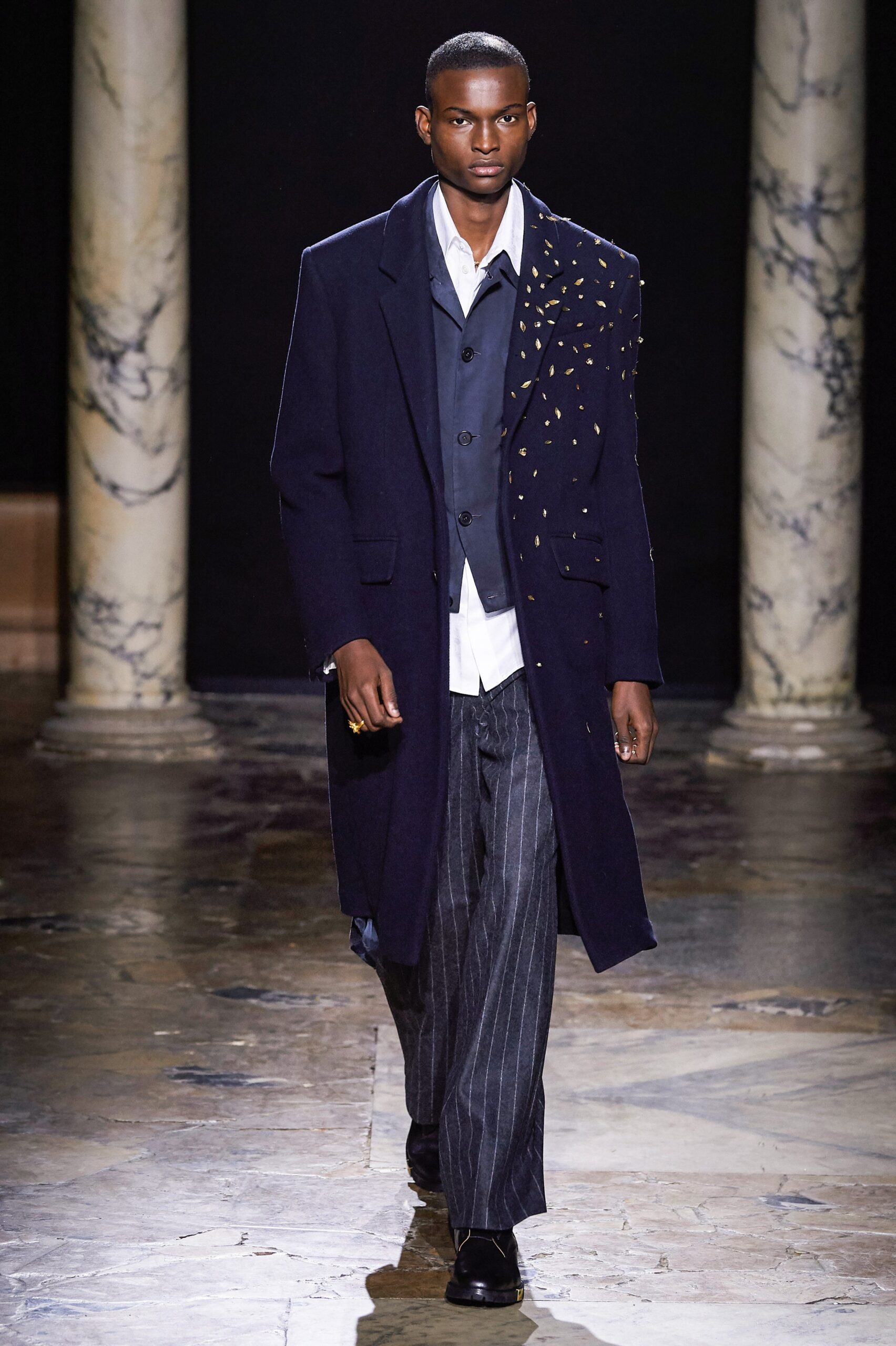Rochas F/W 20 Menswear Look 2