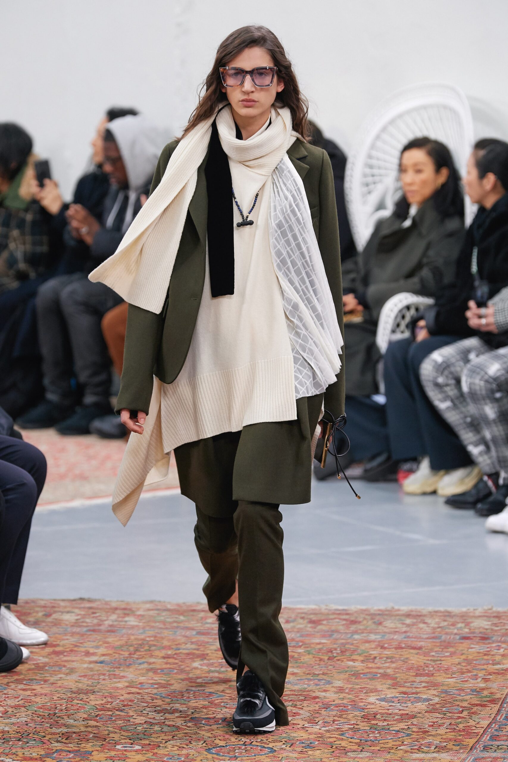 Sacai F/W 19 Look 10