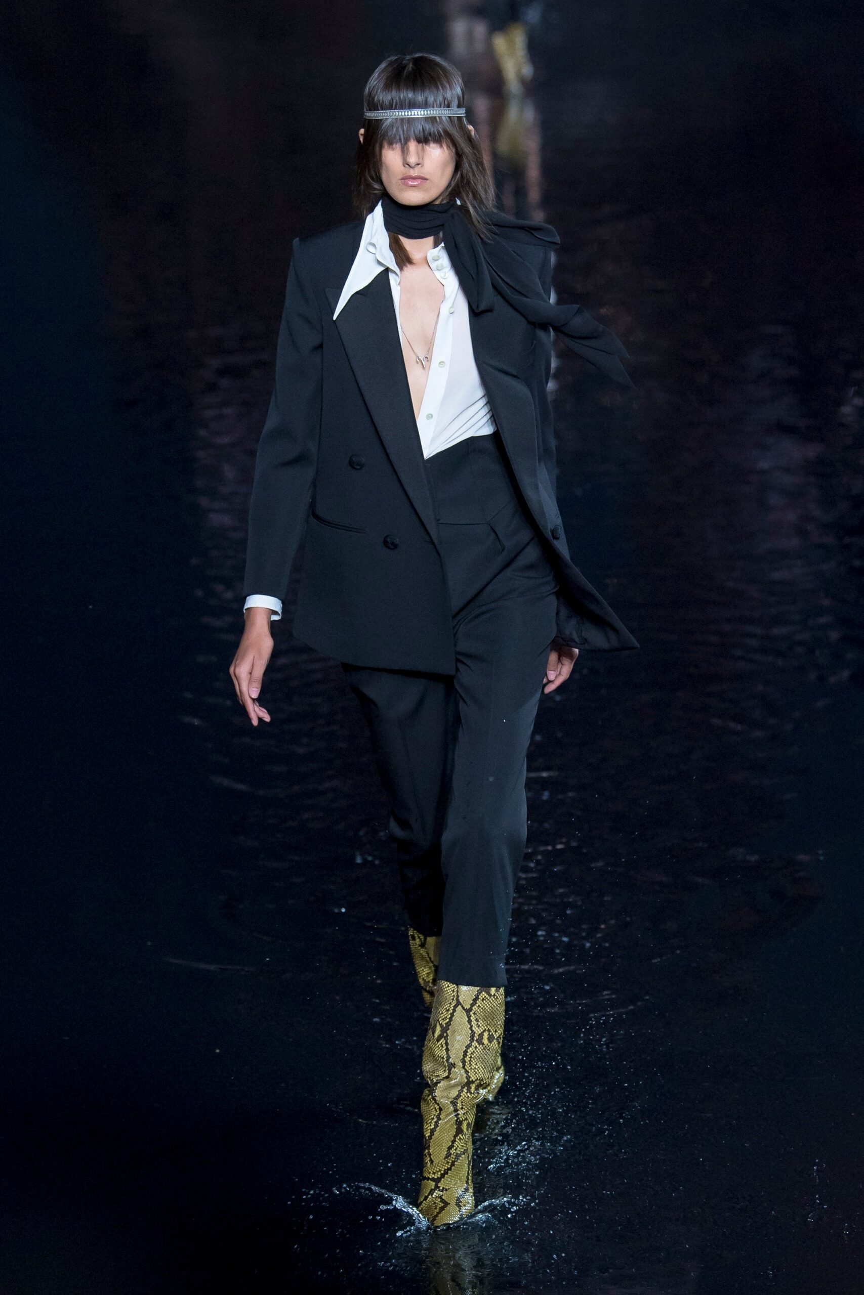 Saint Laurent S/S 19 Look 1
