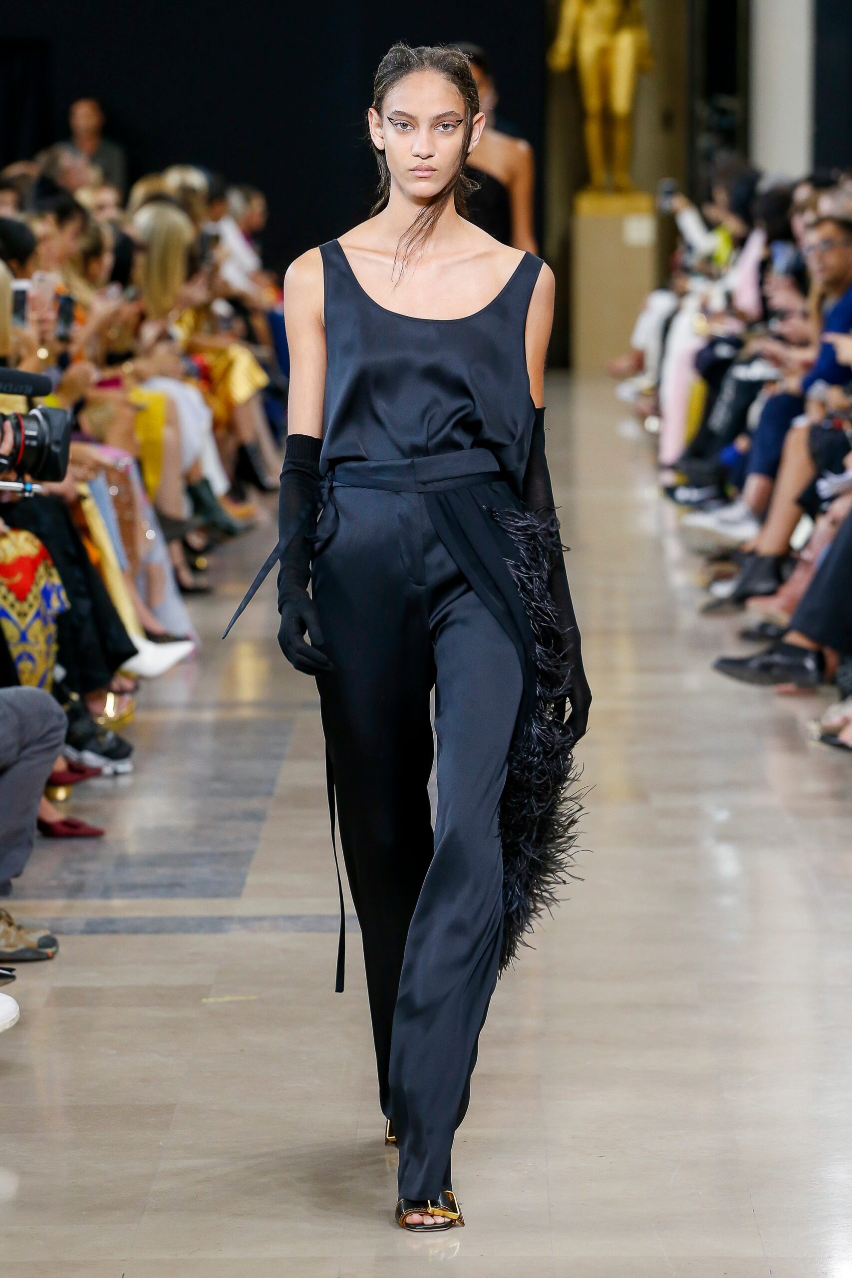 Rochas S/S 19 Look 19
