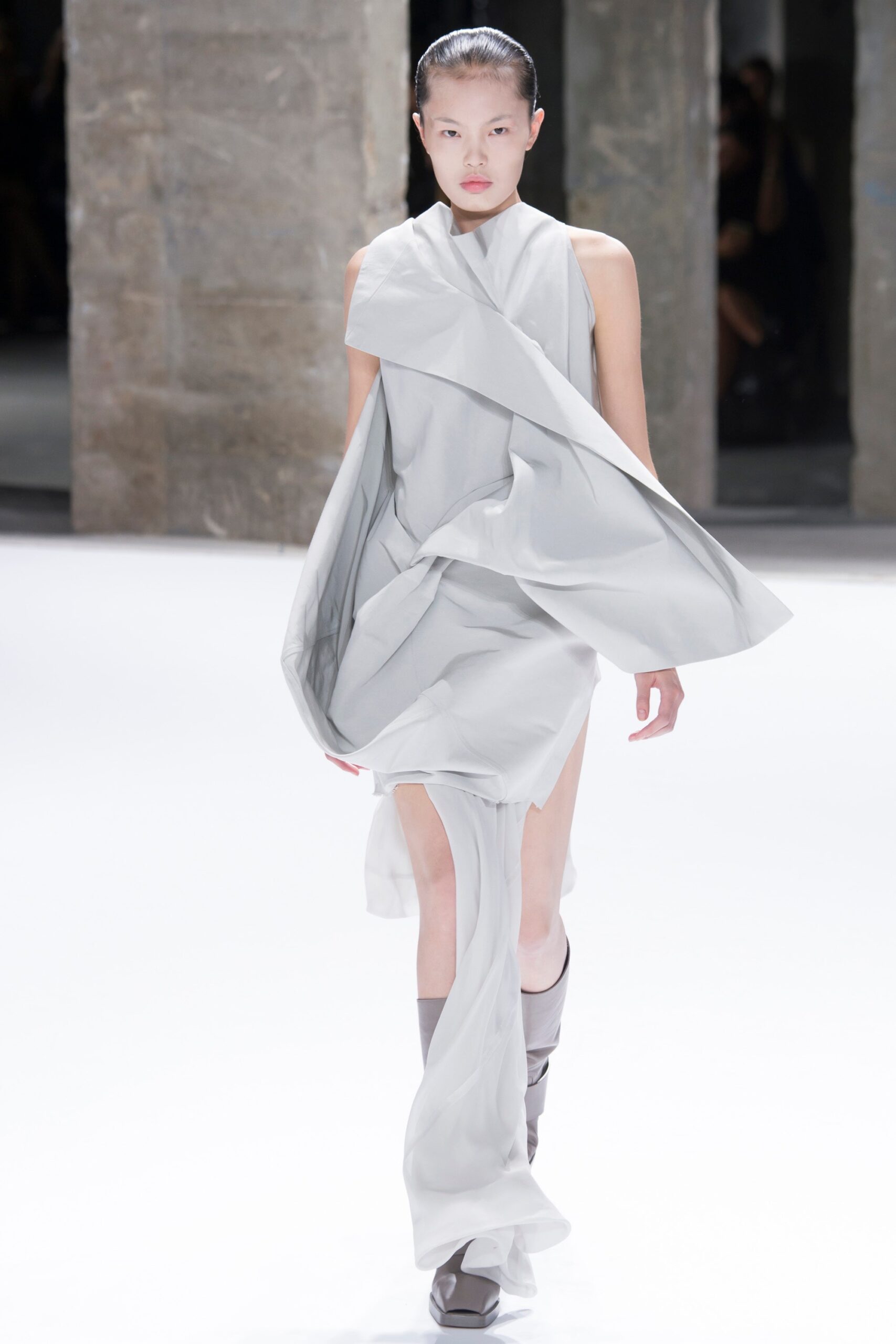 Rick Owens S/S 17 Look 16