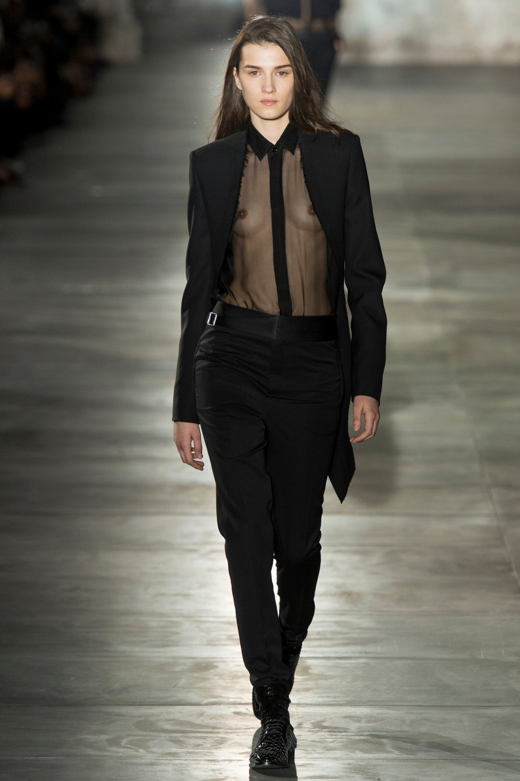 Saint Laurent S/S 17 Look 16