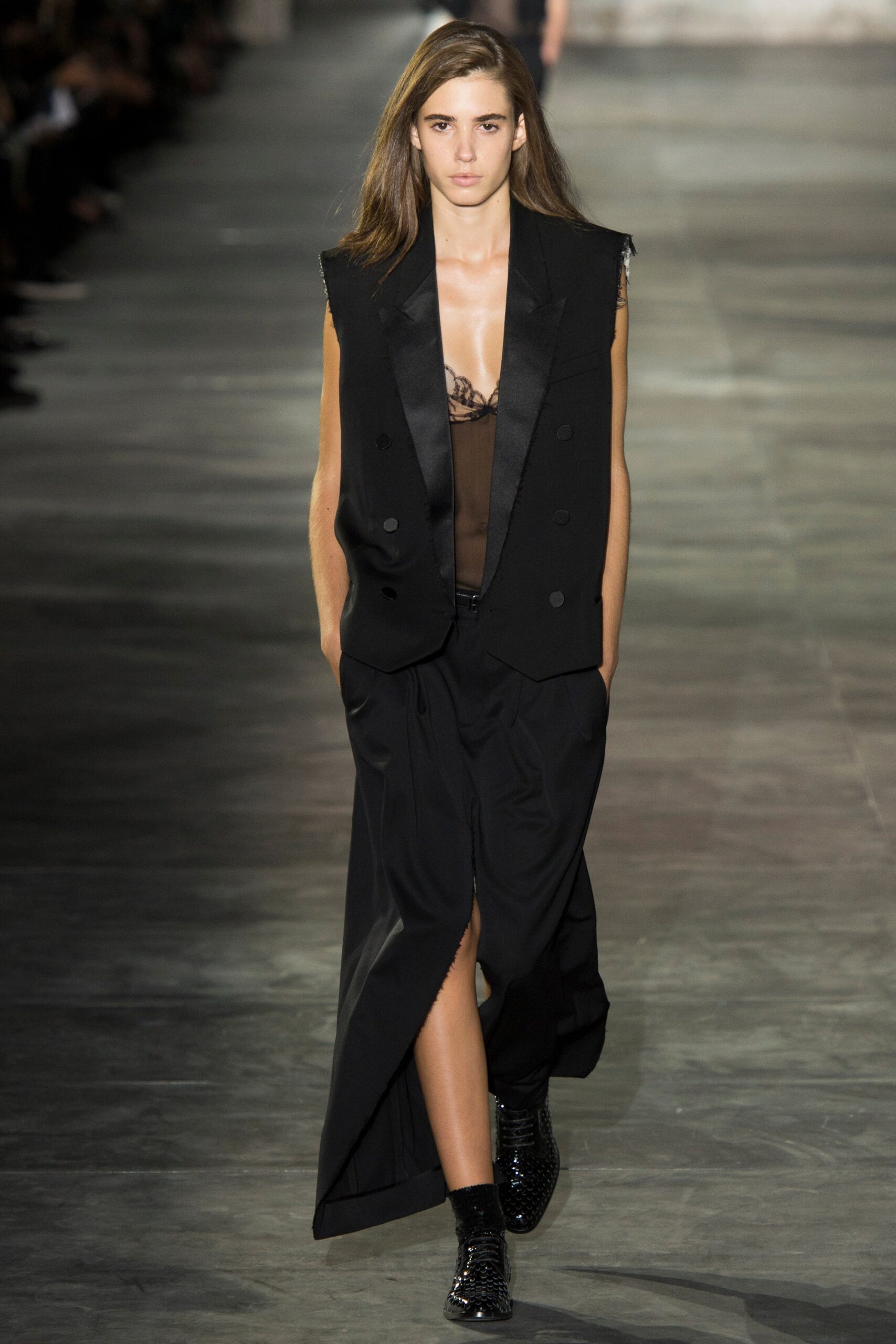 Saint Laurent S/S 17 Look 18