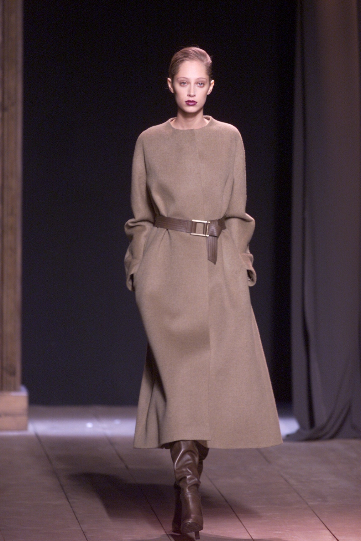 Saint Laurent F/W 00 Look 18