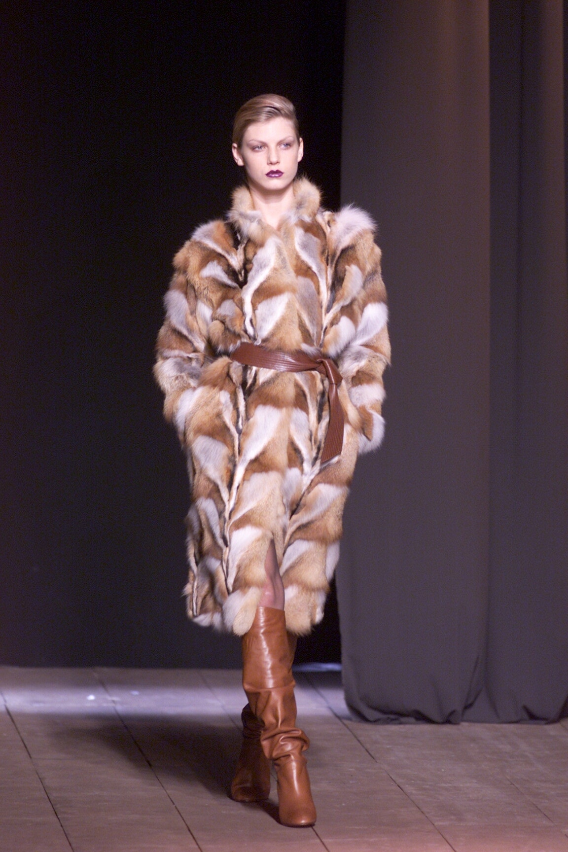 Saint Laurent F/W 00 Look 20