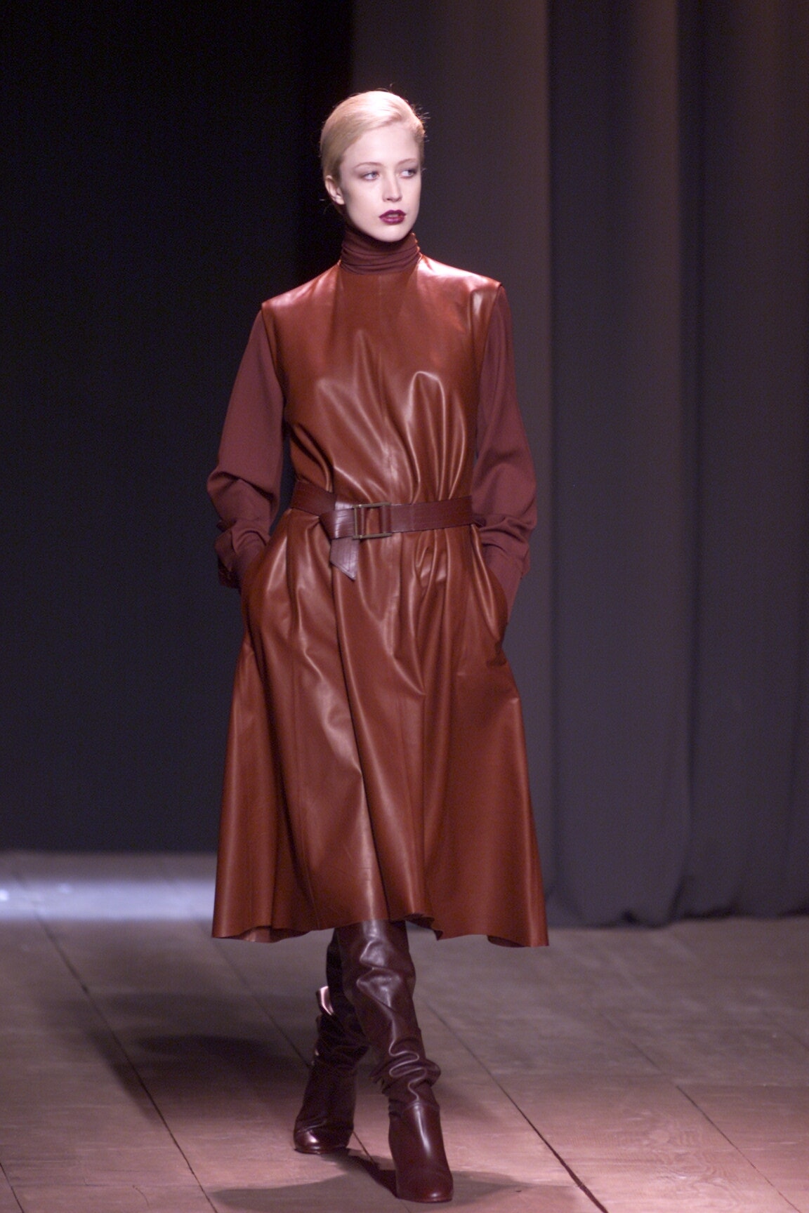 Saint Laurent F/W 00 Look 22