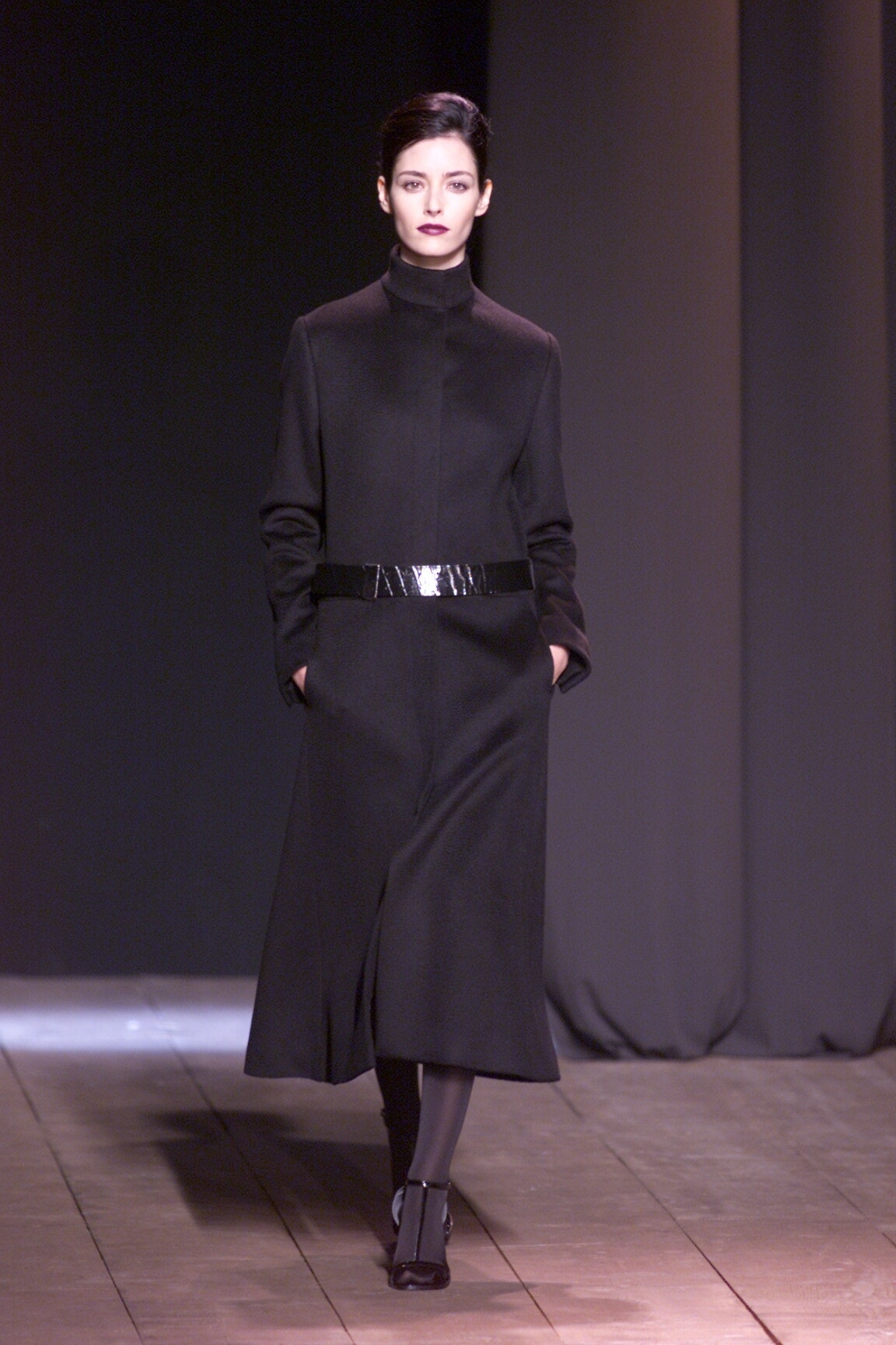 Saint Laurent F/W 00 Look 31