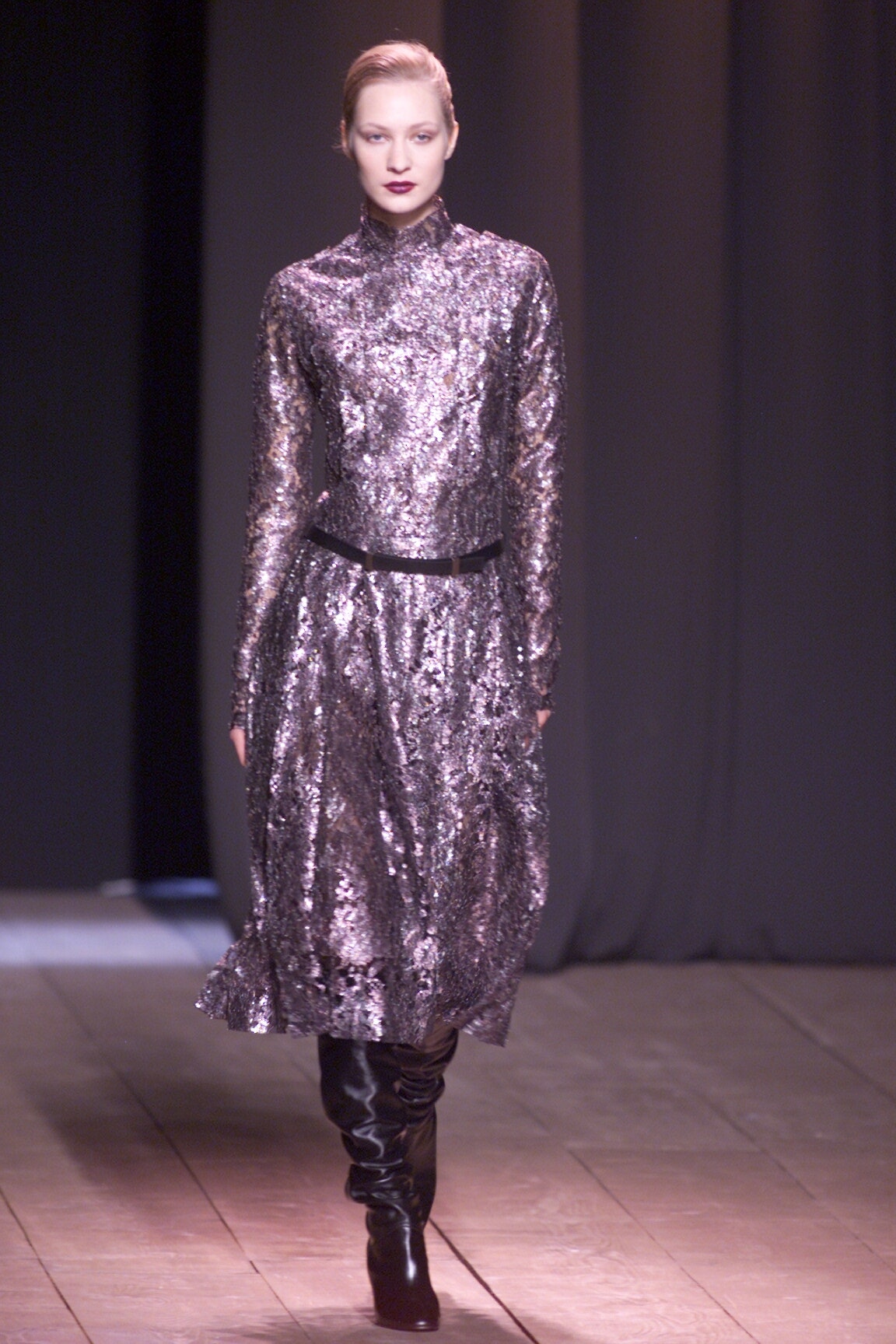Saint Laurent F/W 00 Look 33