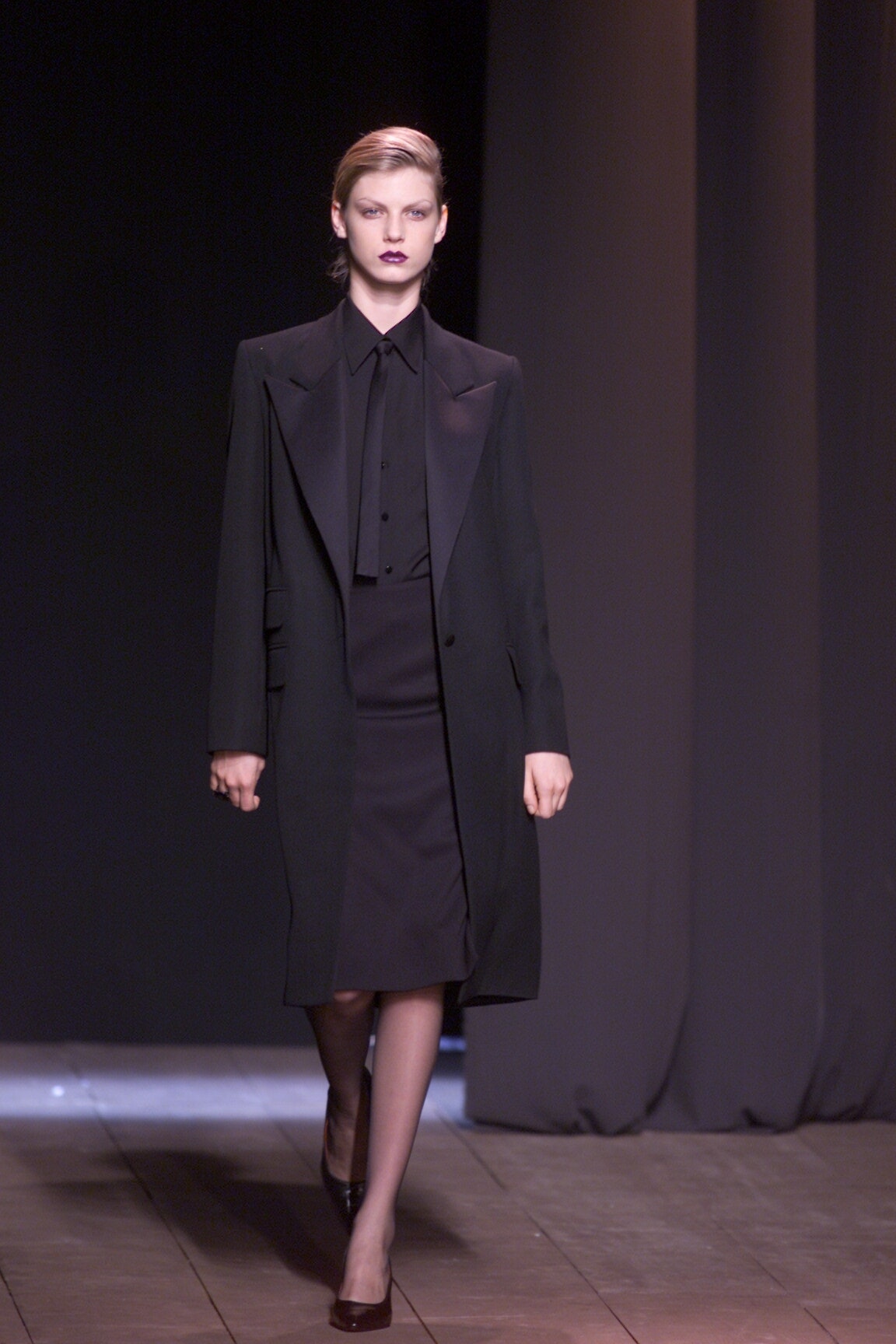 Saint Laurent F/W 00 Look 38