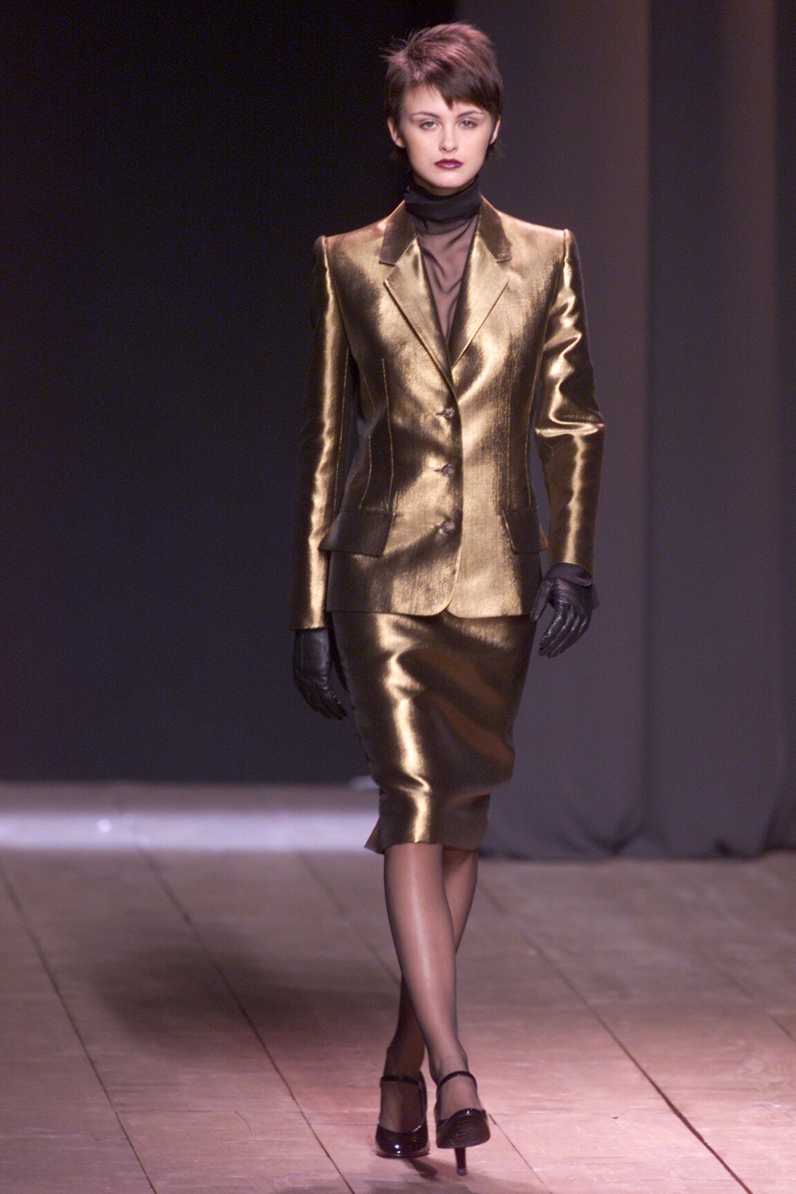 Saint Laurent F/W 00 Look 42