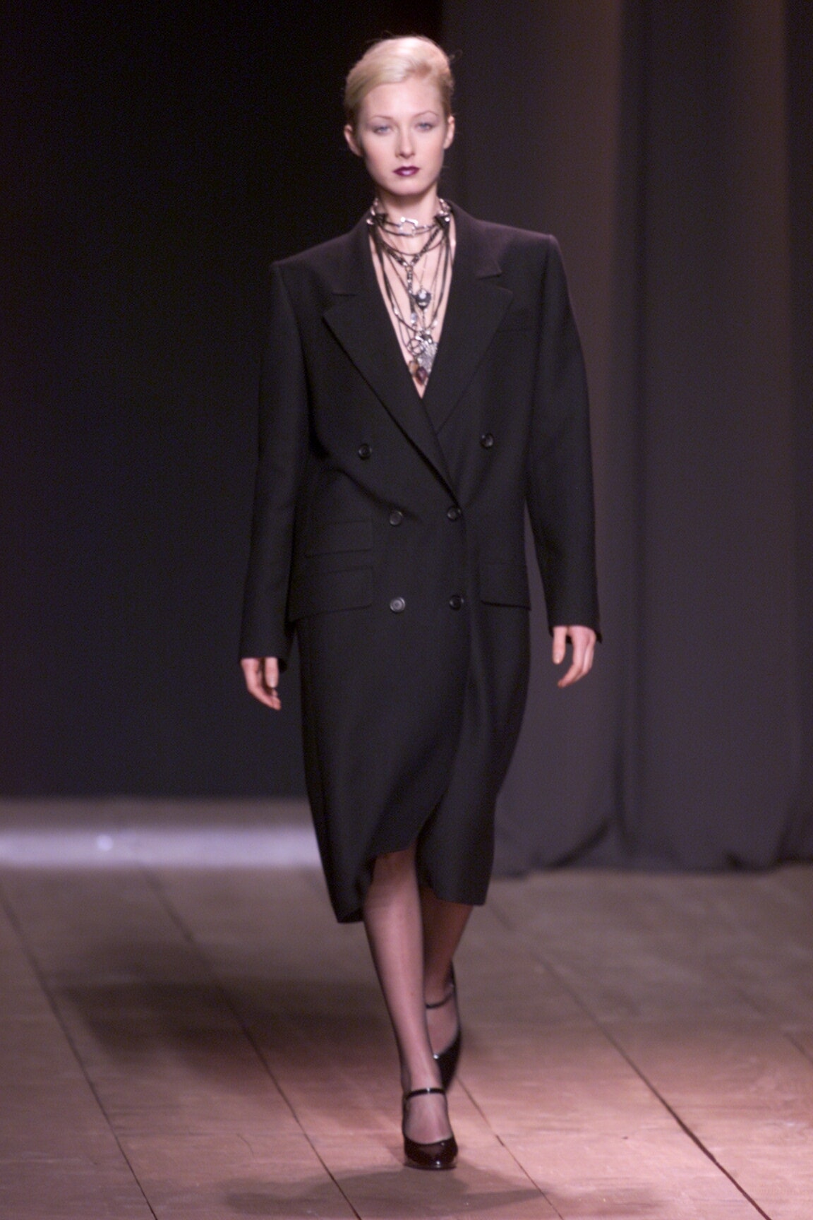 Saint Laurent F/W 00 Look 49