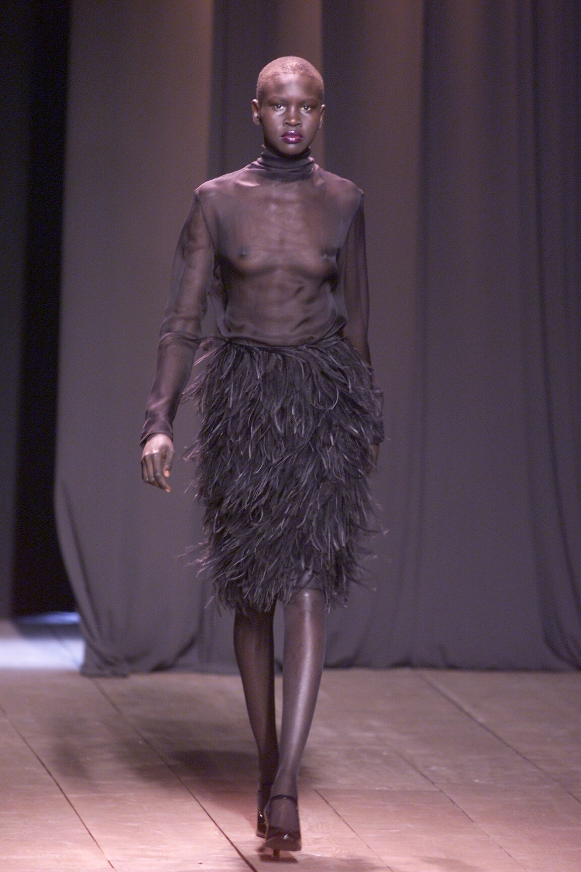 Saint Laurent F/W 00 Look 56