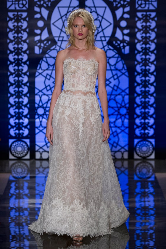 Reem Acra F/W 16 Bridal Look 3