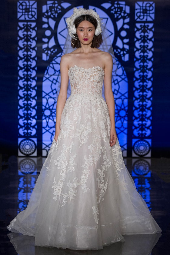 Reem Acra F/W 16 Bridal Look 4