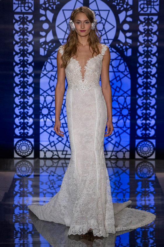 Reem Acra F/W 16 Bridal Look 10