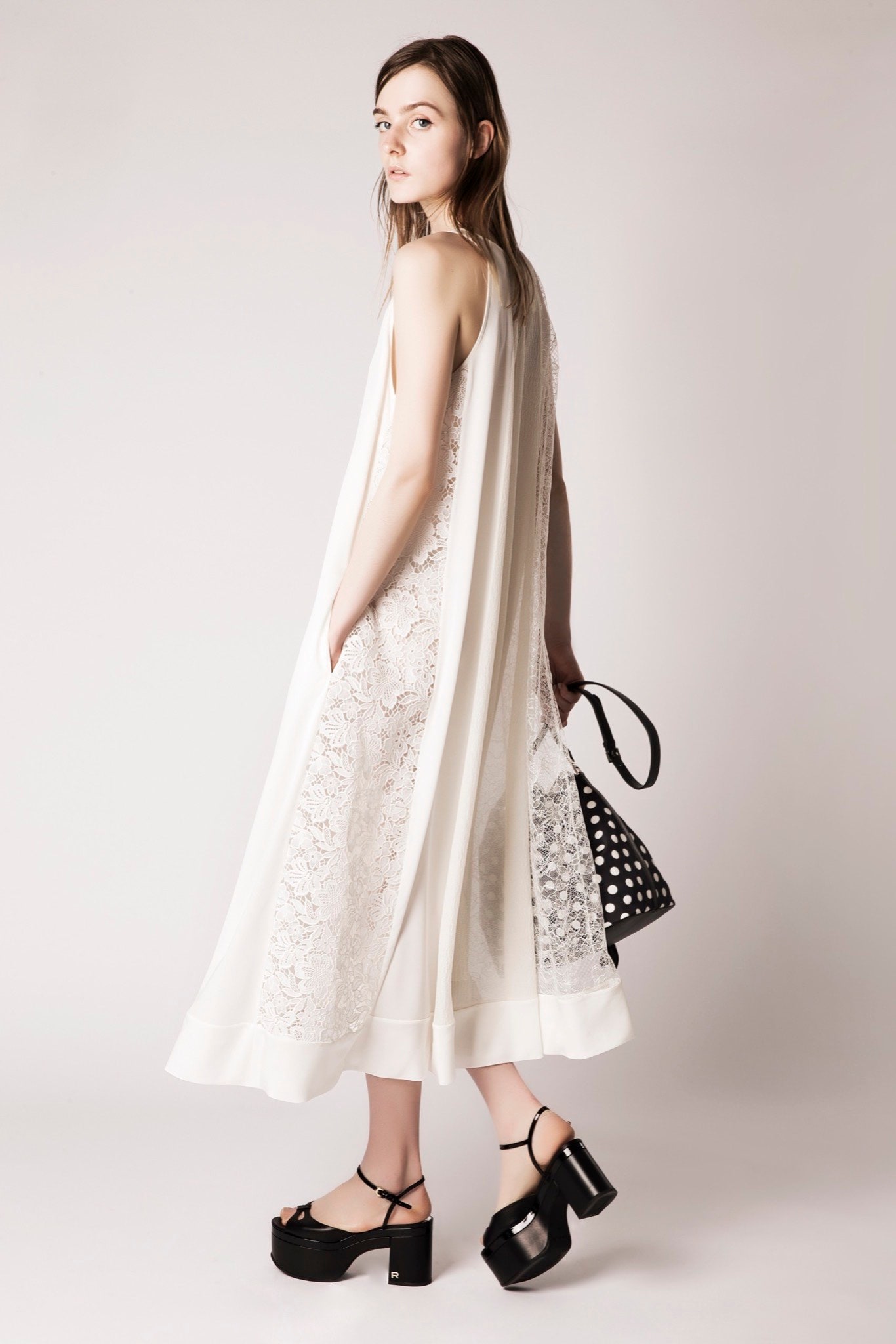 Rochas Resort 16 Look 9
