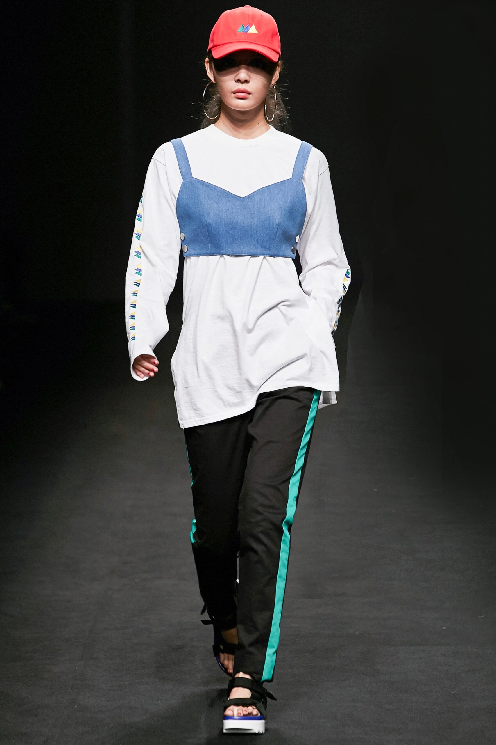 Rocket x Lunch Seoul S/S 16 Look 33