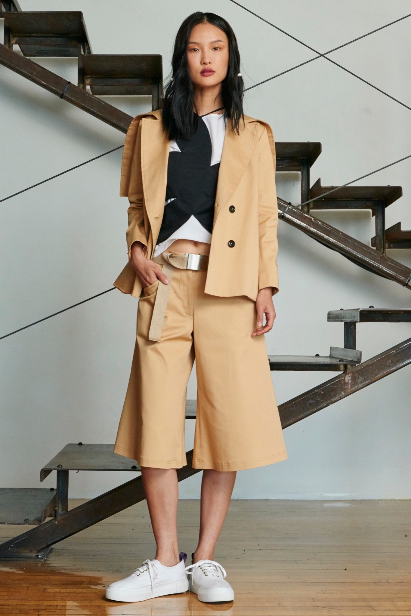 Rosie Assoulin Resort 16 Look 8