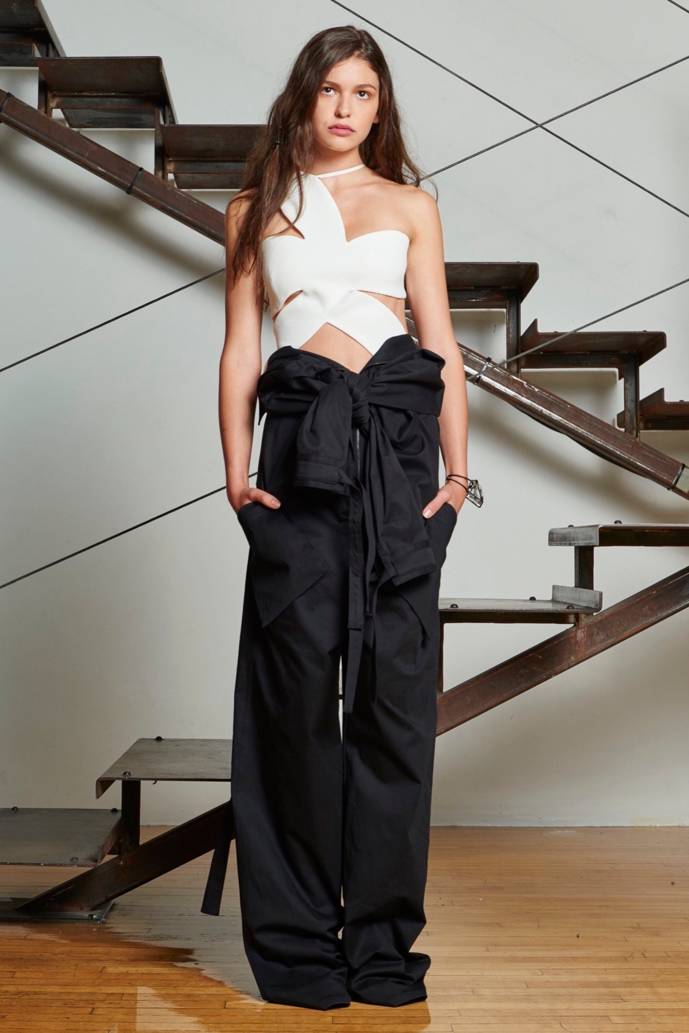 Rosie Assoulin Resort 16 Look 14