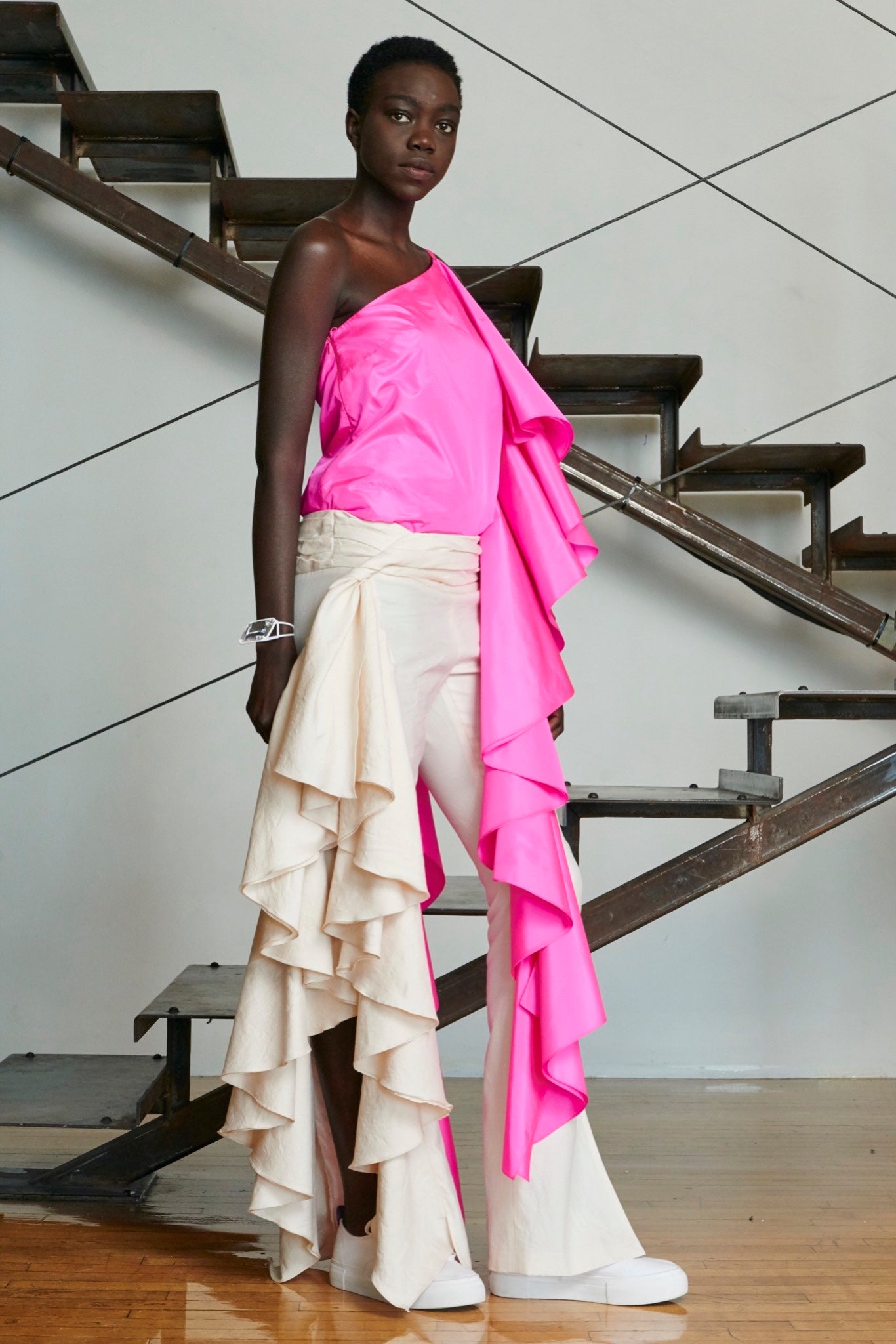 Rosie Assoulin Resort 16 Look 15