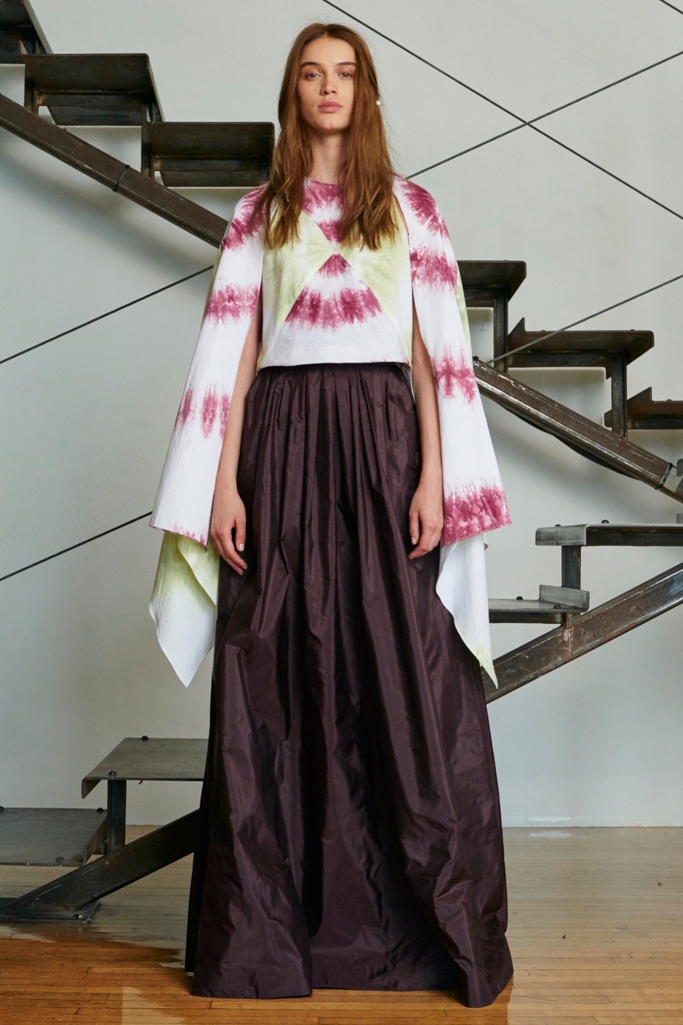 Rosie Assoulin Resort 16 Look 18