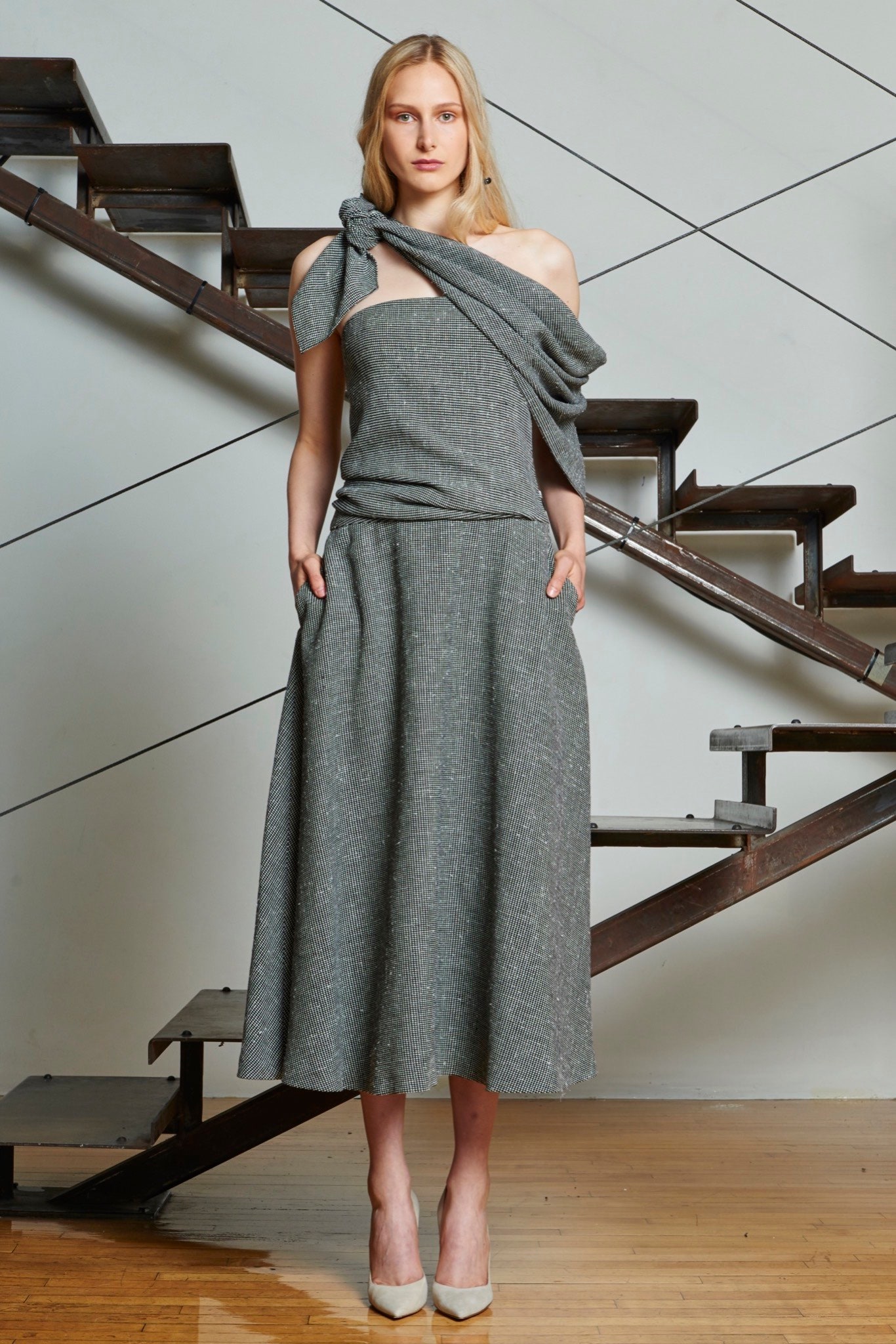 Rosie Assoulin Resort 16 Look 24