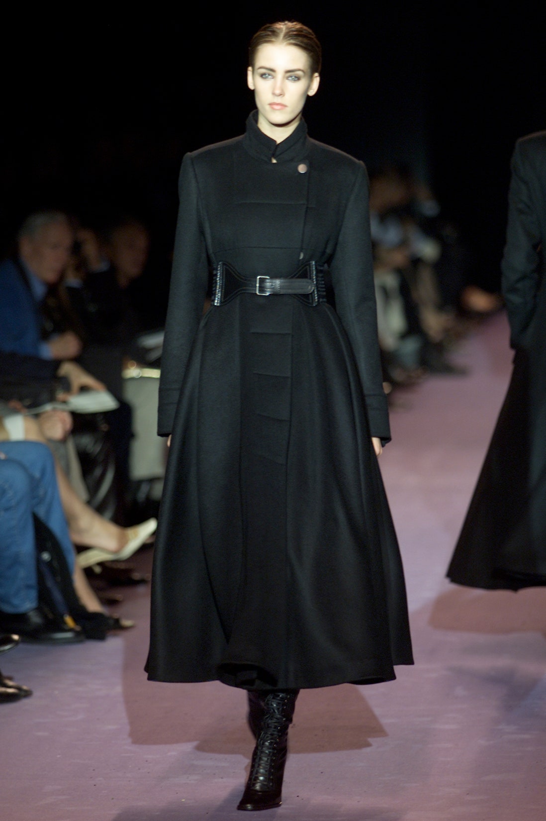 Saint Laurent F/W 01 Look 33