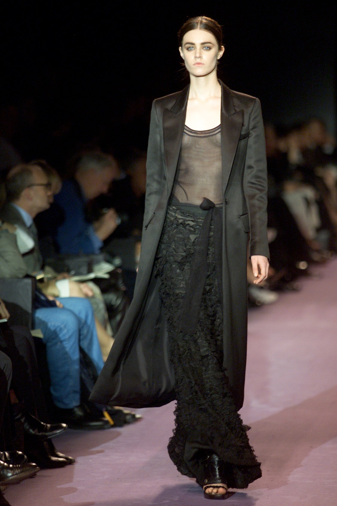 Saint Laurent F/W 01 Look 40