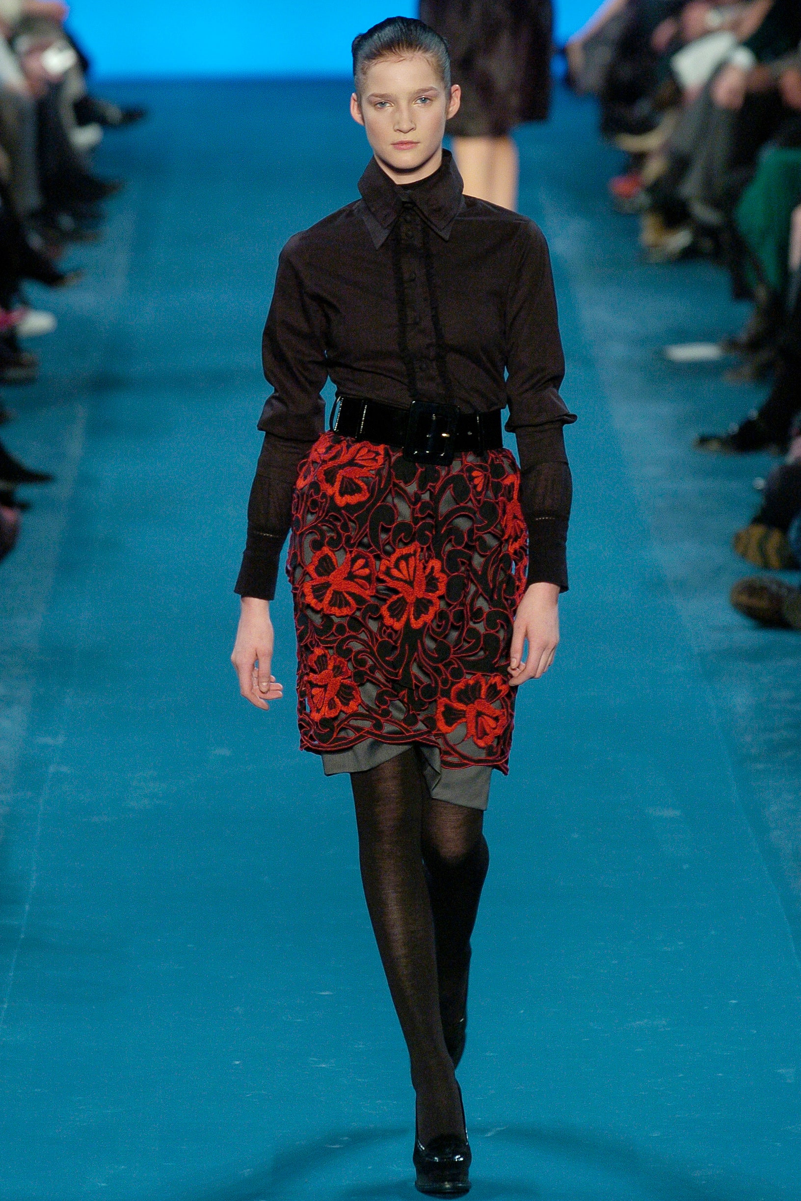 Saint Laurent F/W 05 Look 31