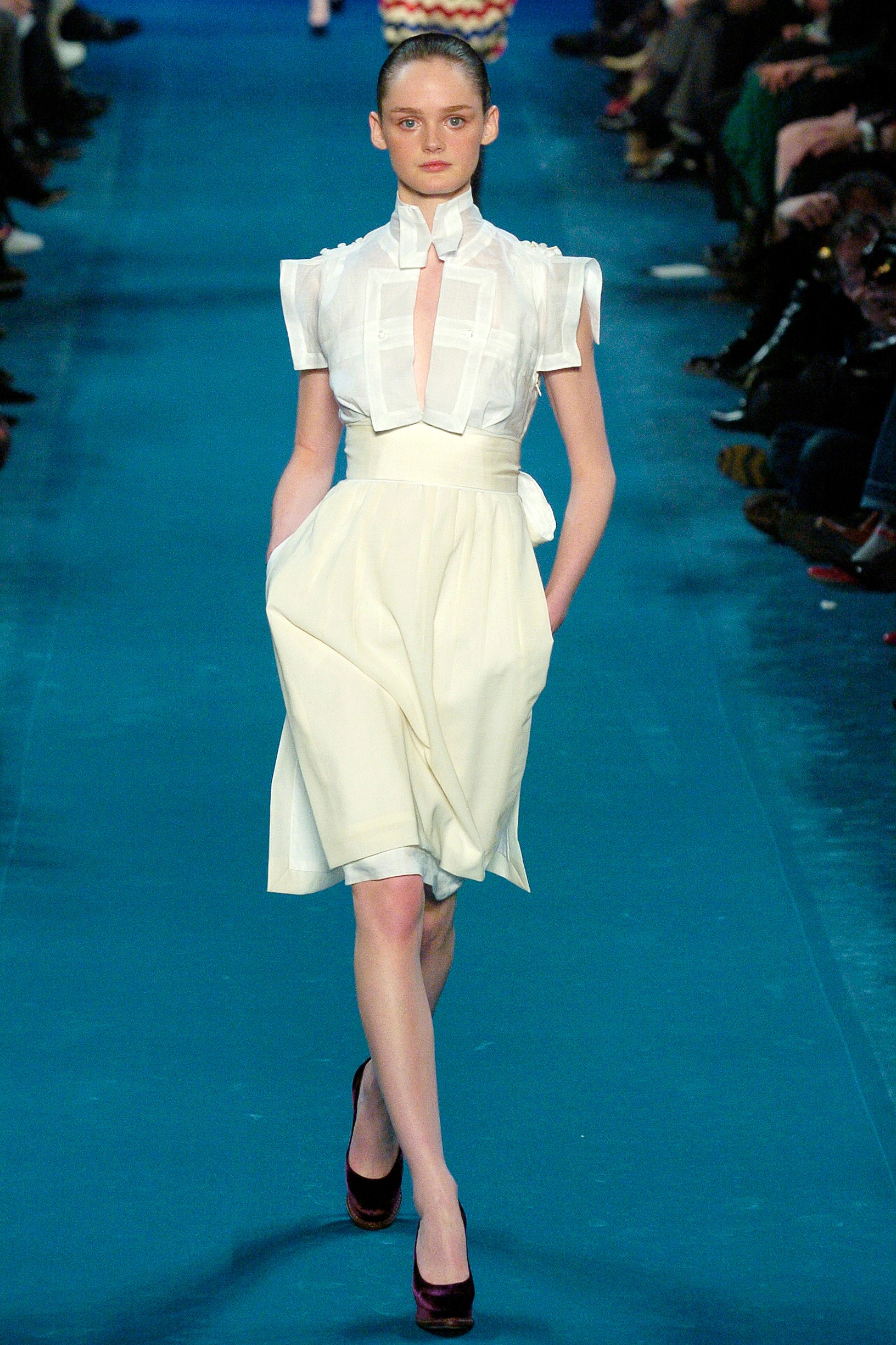 Saint Laurent F/W 05 Look 37