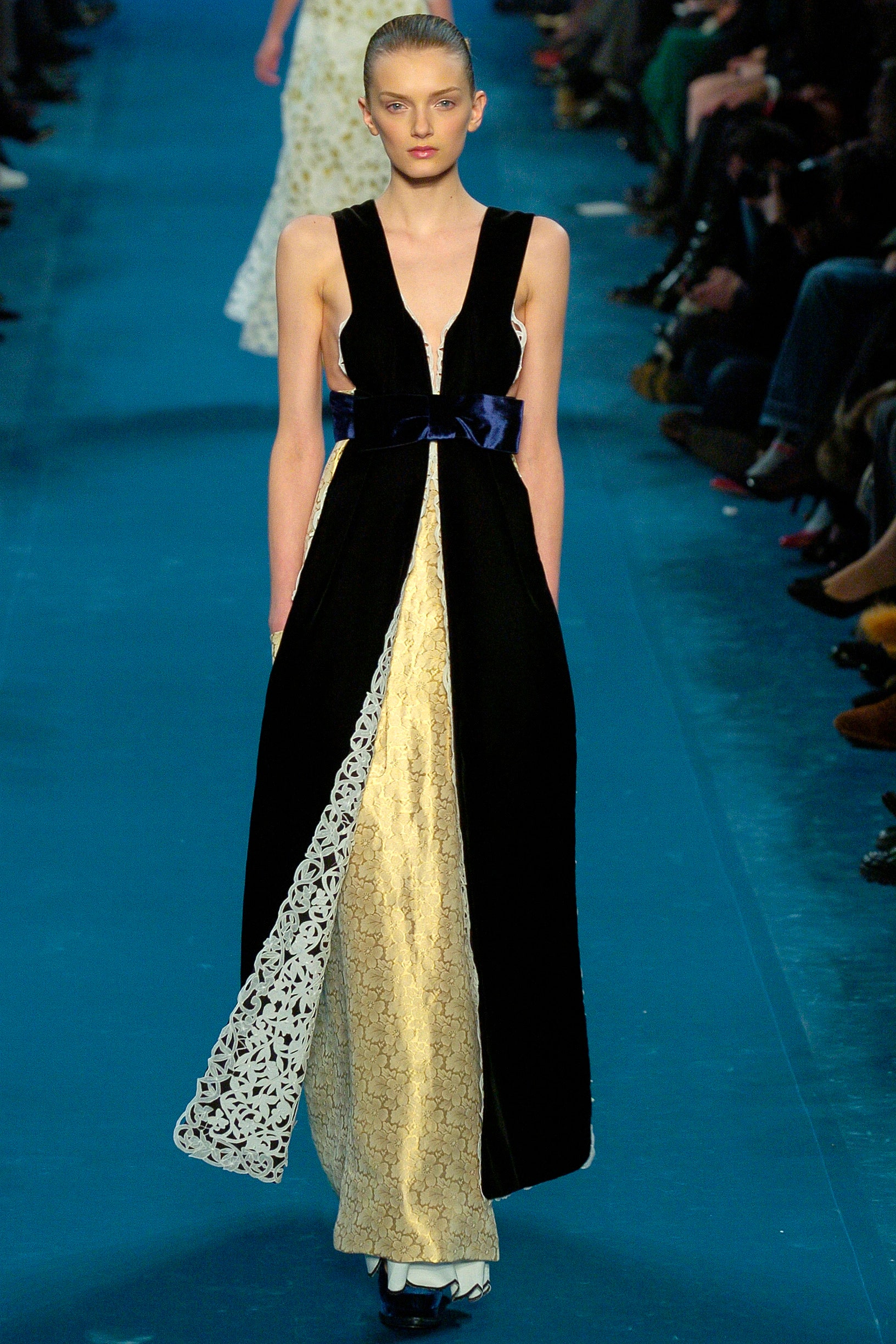 Saint Laurent F/W 05 Look 53