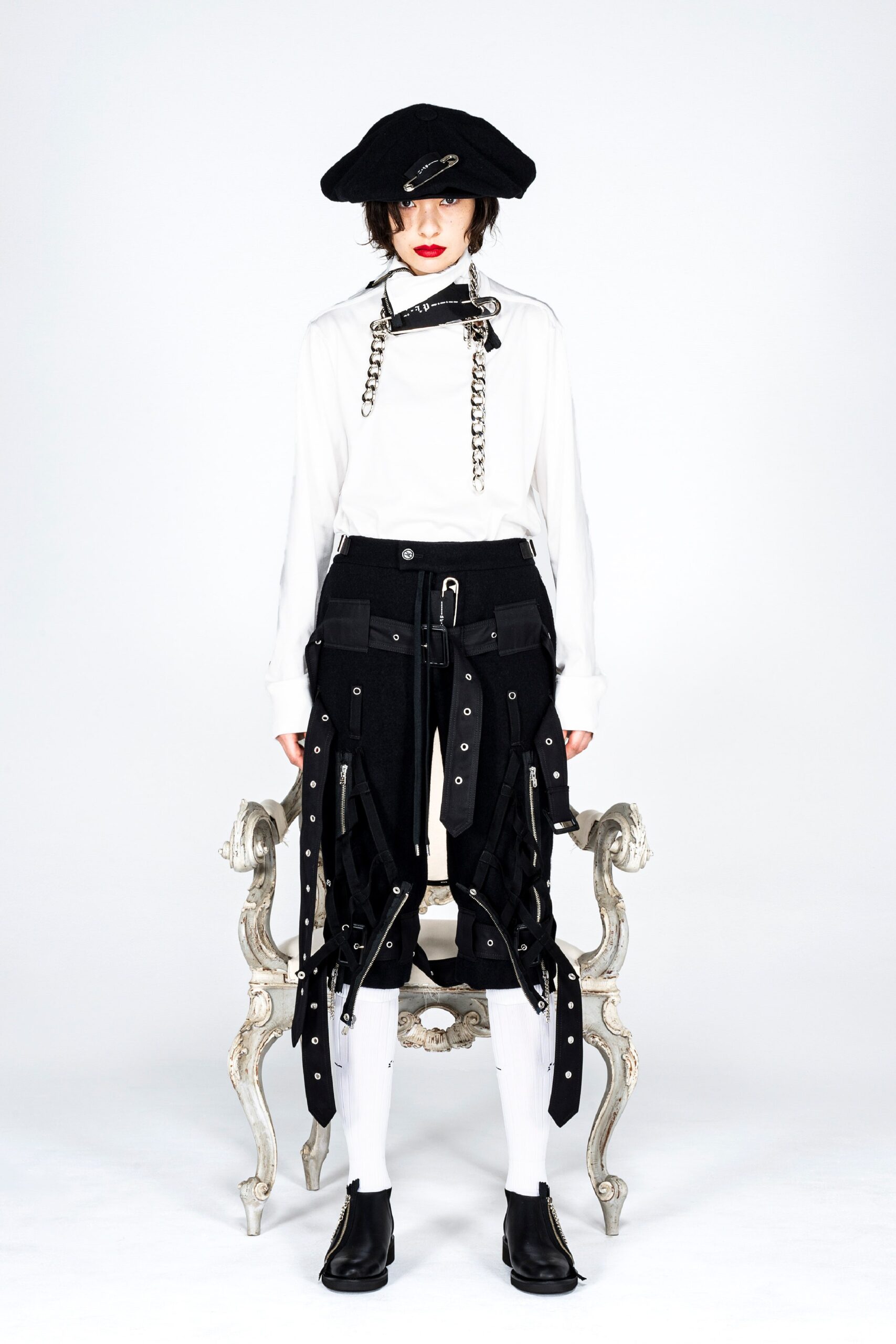 Takahiromiyashita The Soloist F/W 21 Look 1