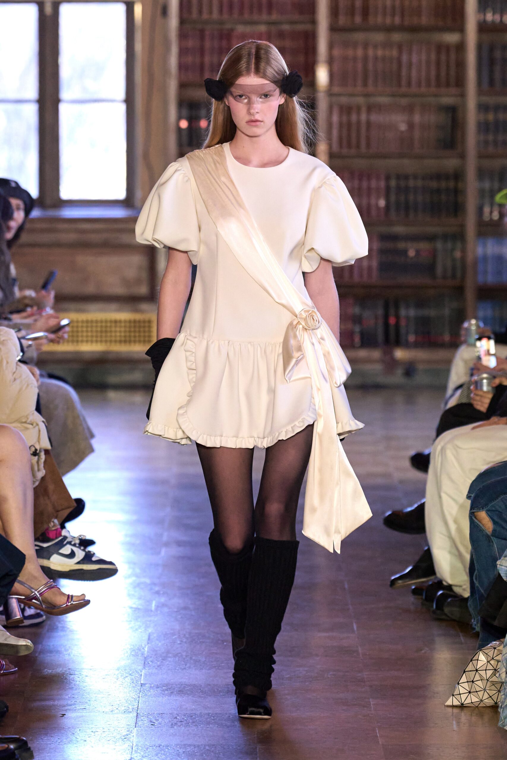 Sandy Liang F/W 23 Look 1
