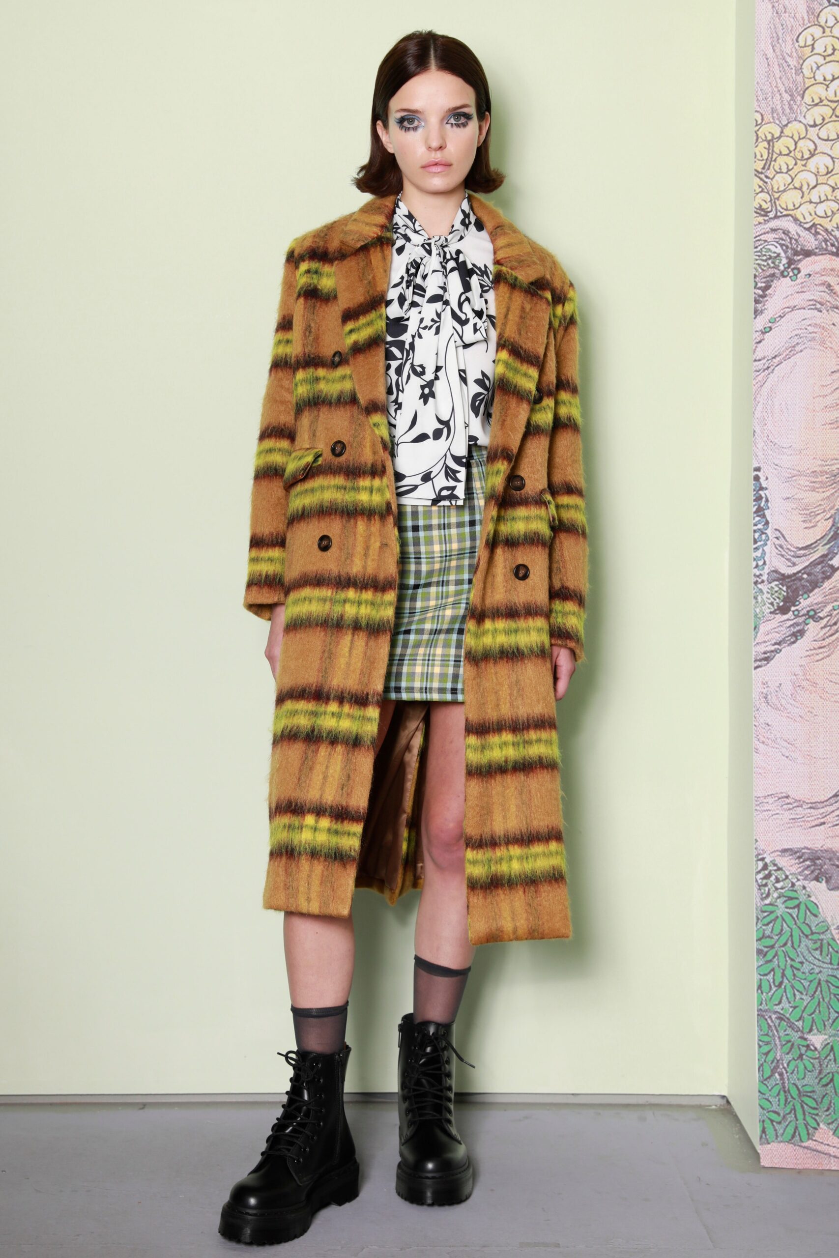 Snow Xue Gao F/W 23 Look 1