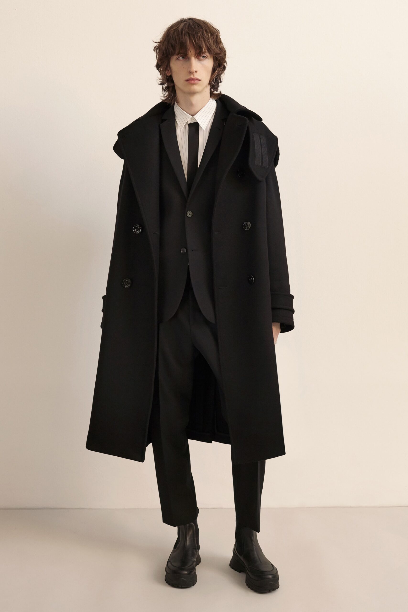 Stella McCartney F/W 19 Menswear Look 2