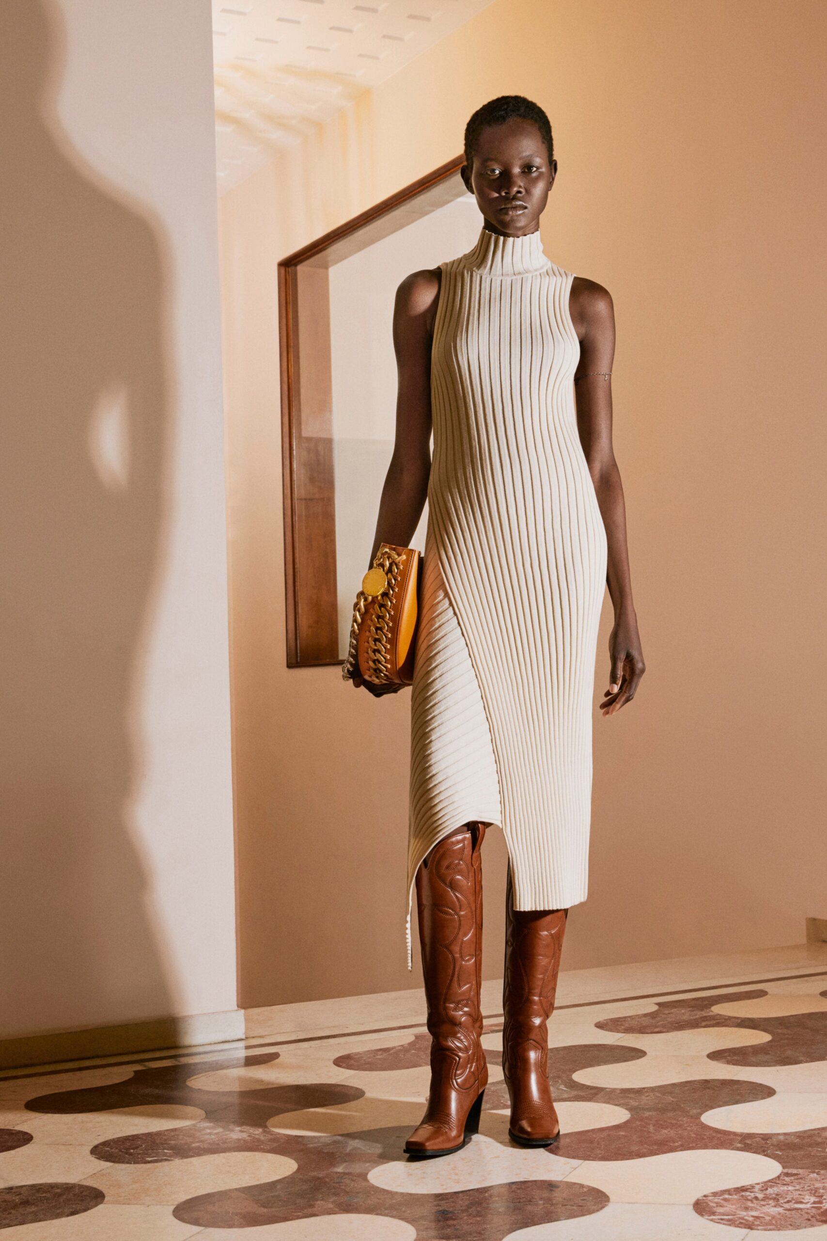 Stella McCartney F/W 22 Look 2