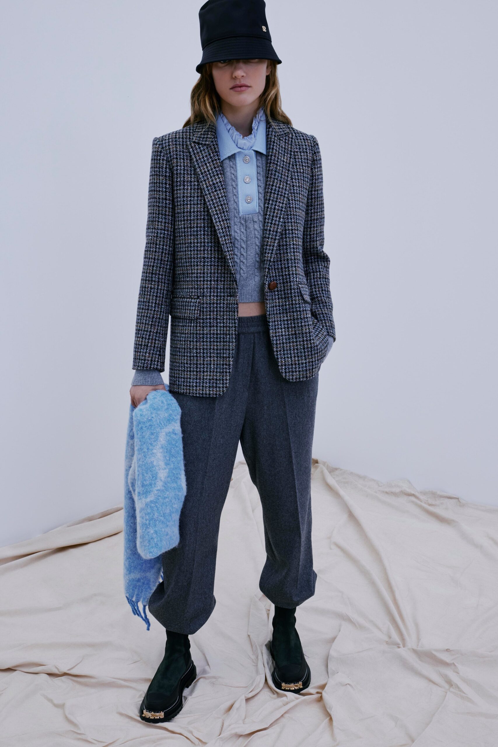 Sandro F/W 22 Look 2