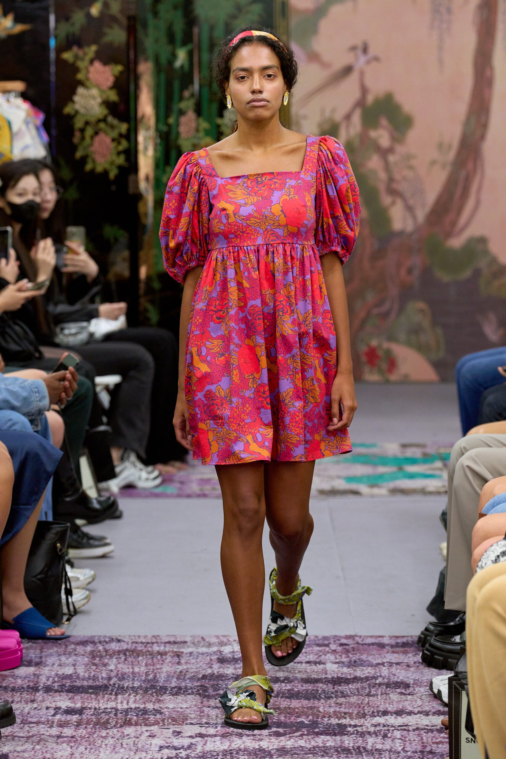 Snow Xue Gao S/S 23 Look 2