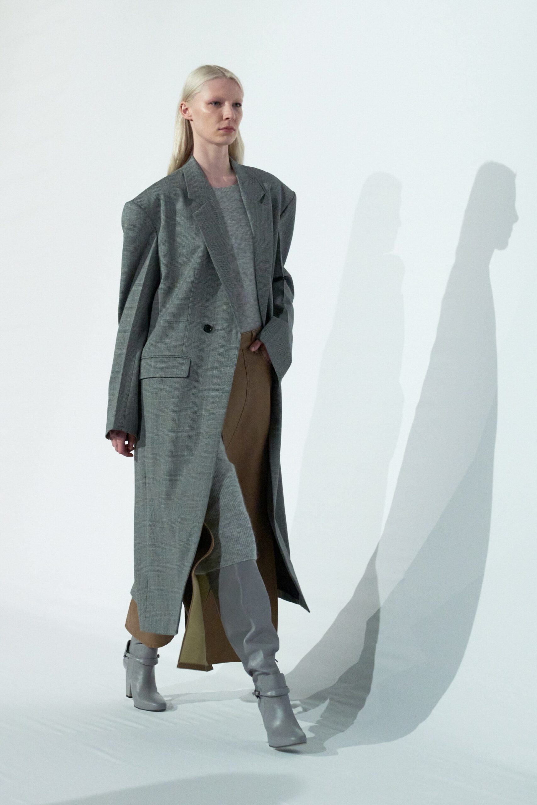 System F/W 23 Look 2