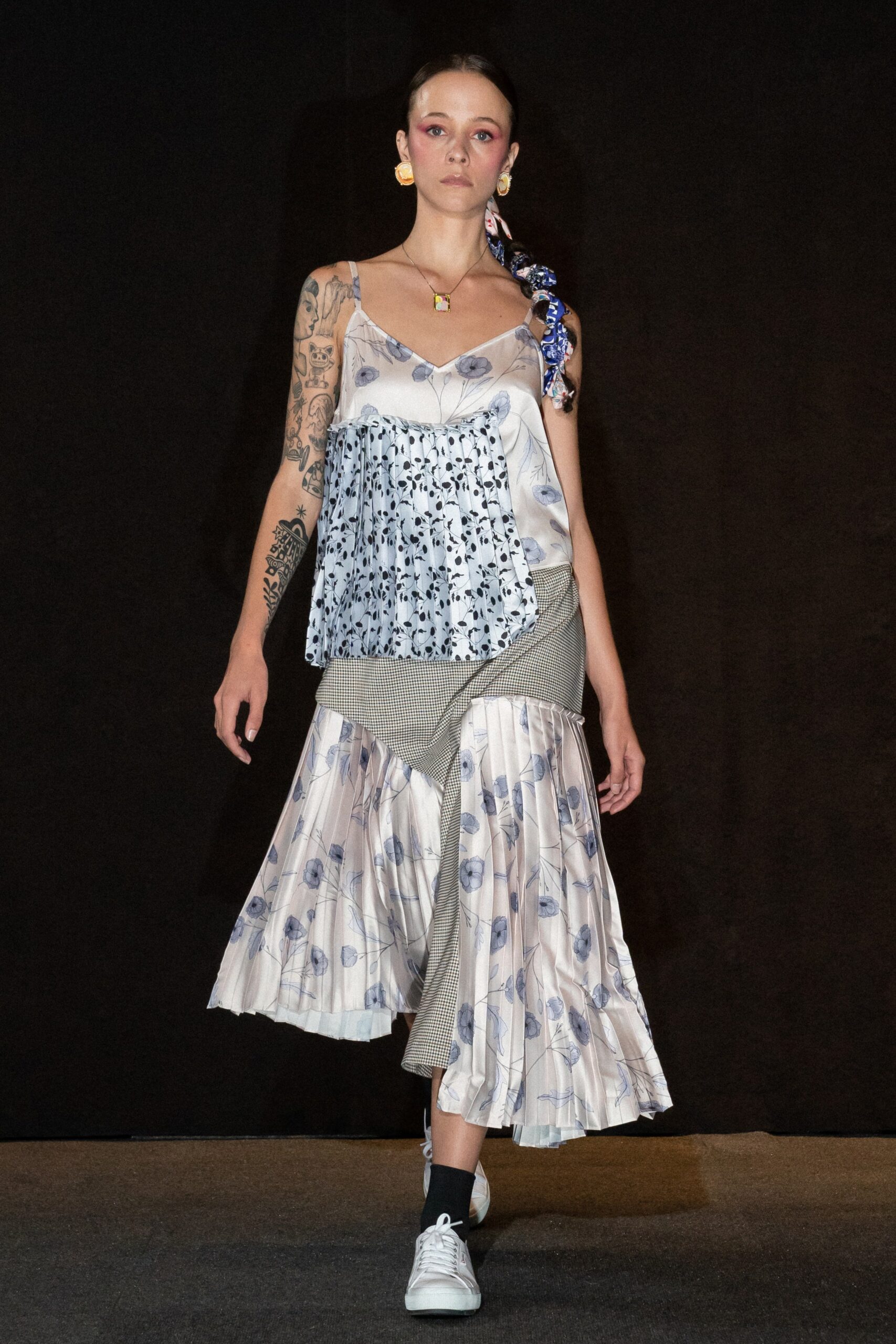 Snow Xue Gao S/S 22 Look 3