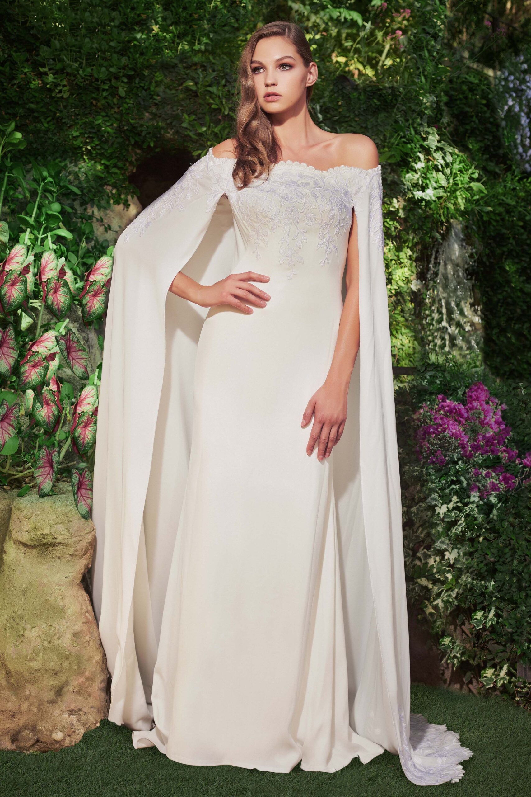 Tadashi Shoji F/W 20 Bridal Look 3
