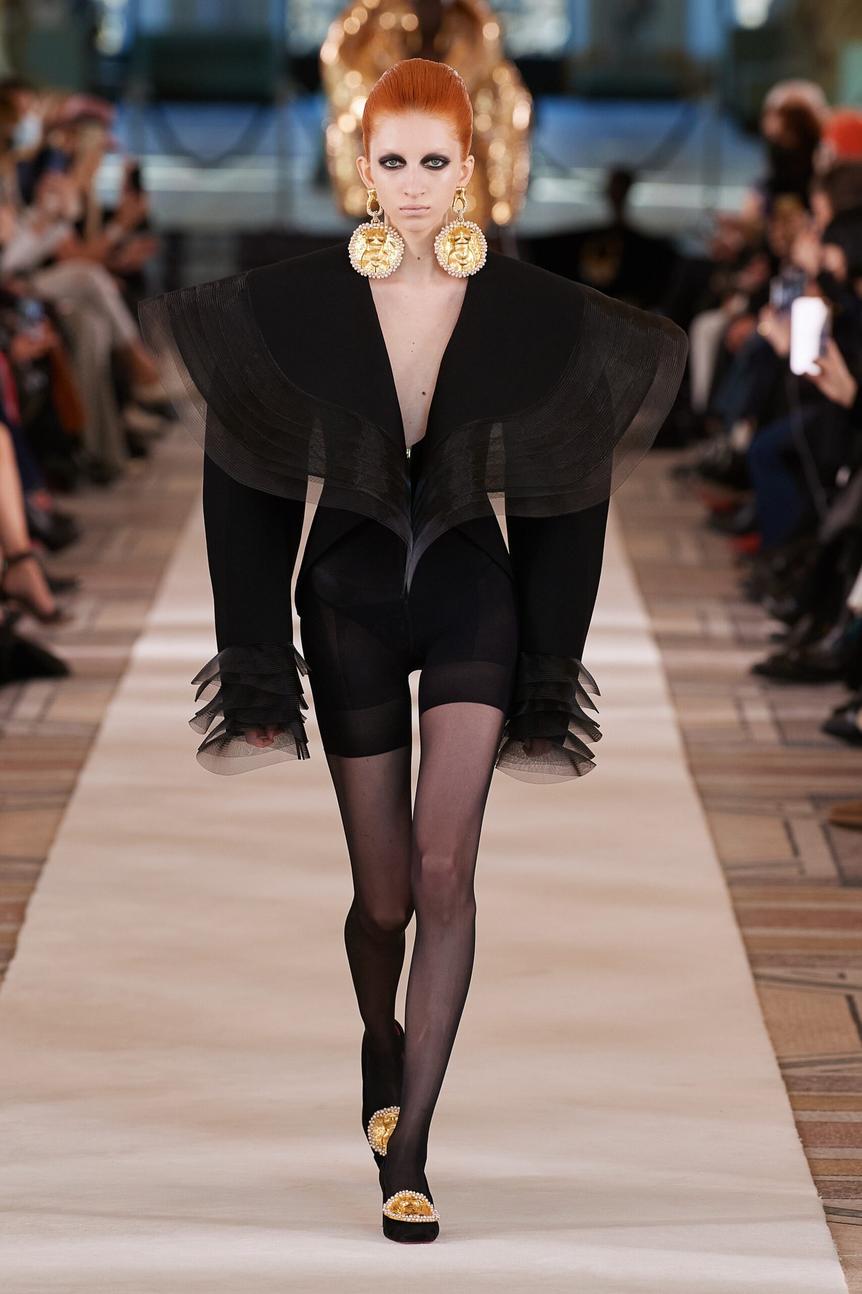 Schiaparelli S/S 22 Couture Look 4