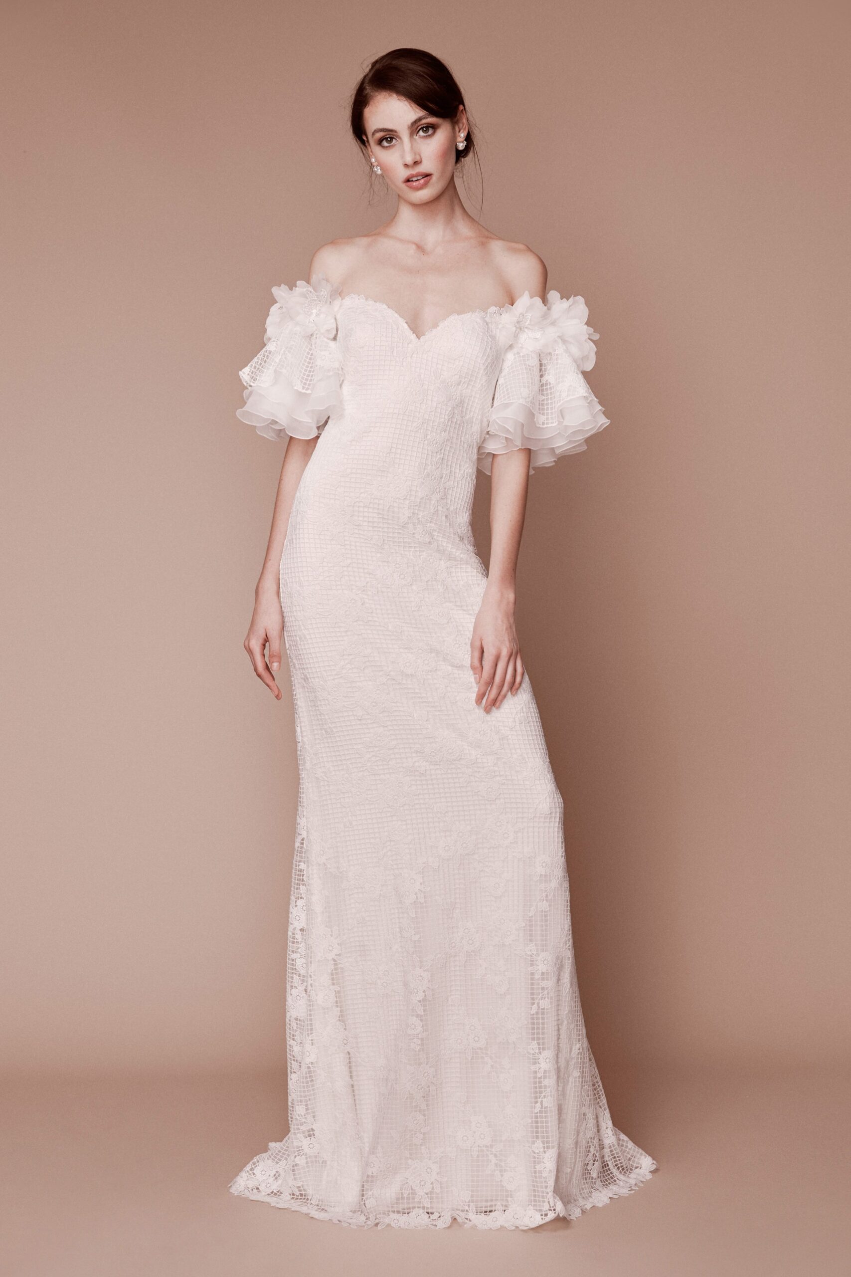 Tadashi Shoji F/W 19 Bridal Look 4