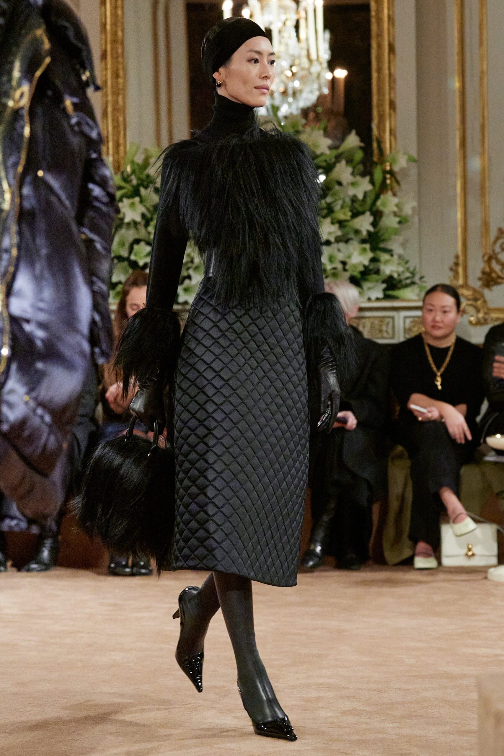Schiaparelli F/W 23 Look 4